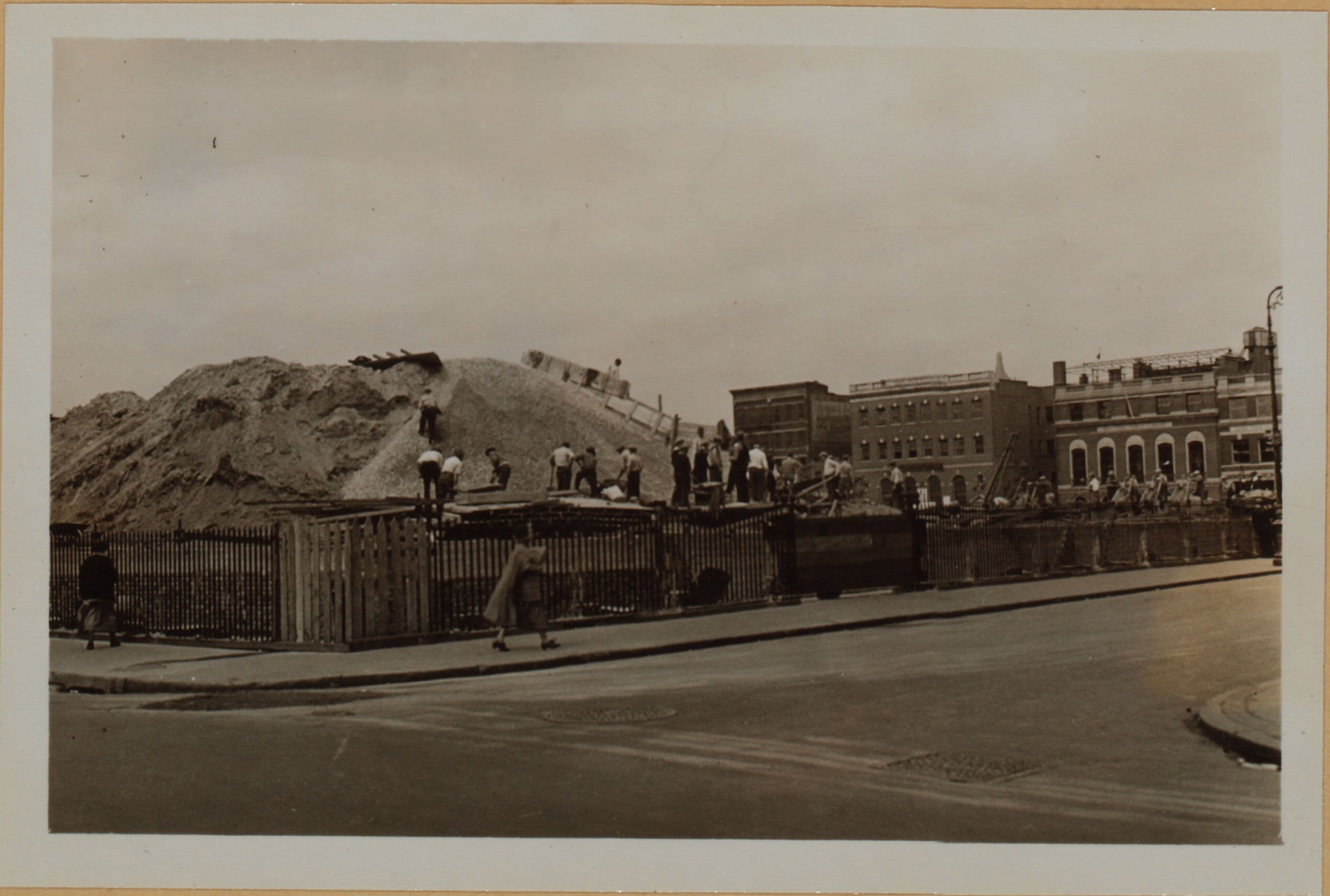 Manhattan: Stanton Street - Sheffield Avenue, 1935