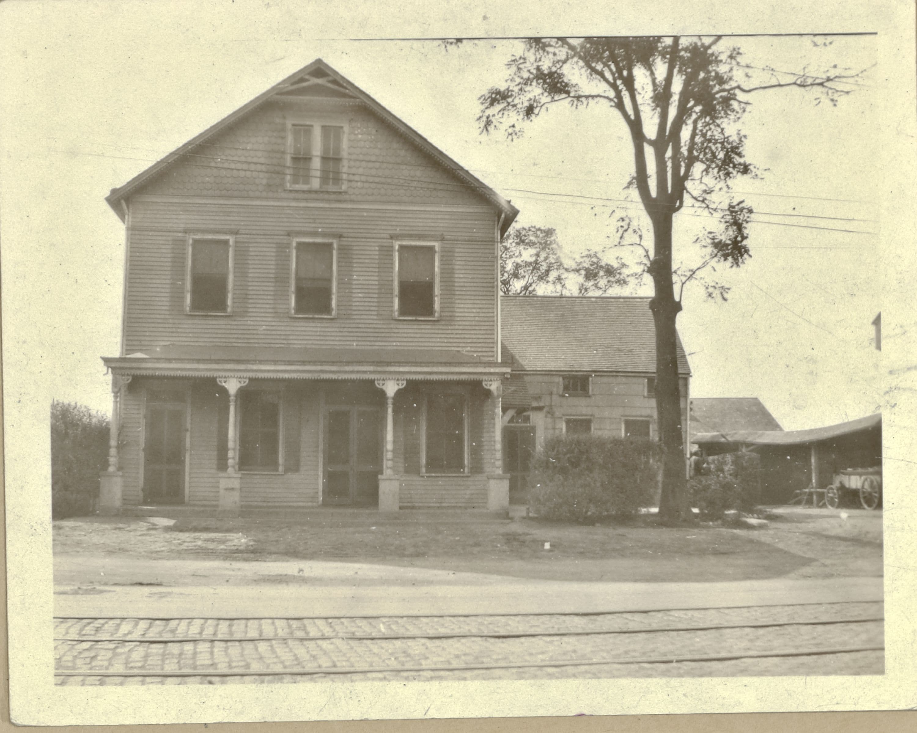 Queens: Jamaica Avenue - 187th Street