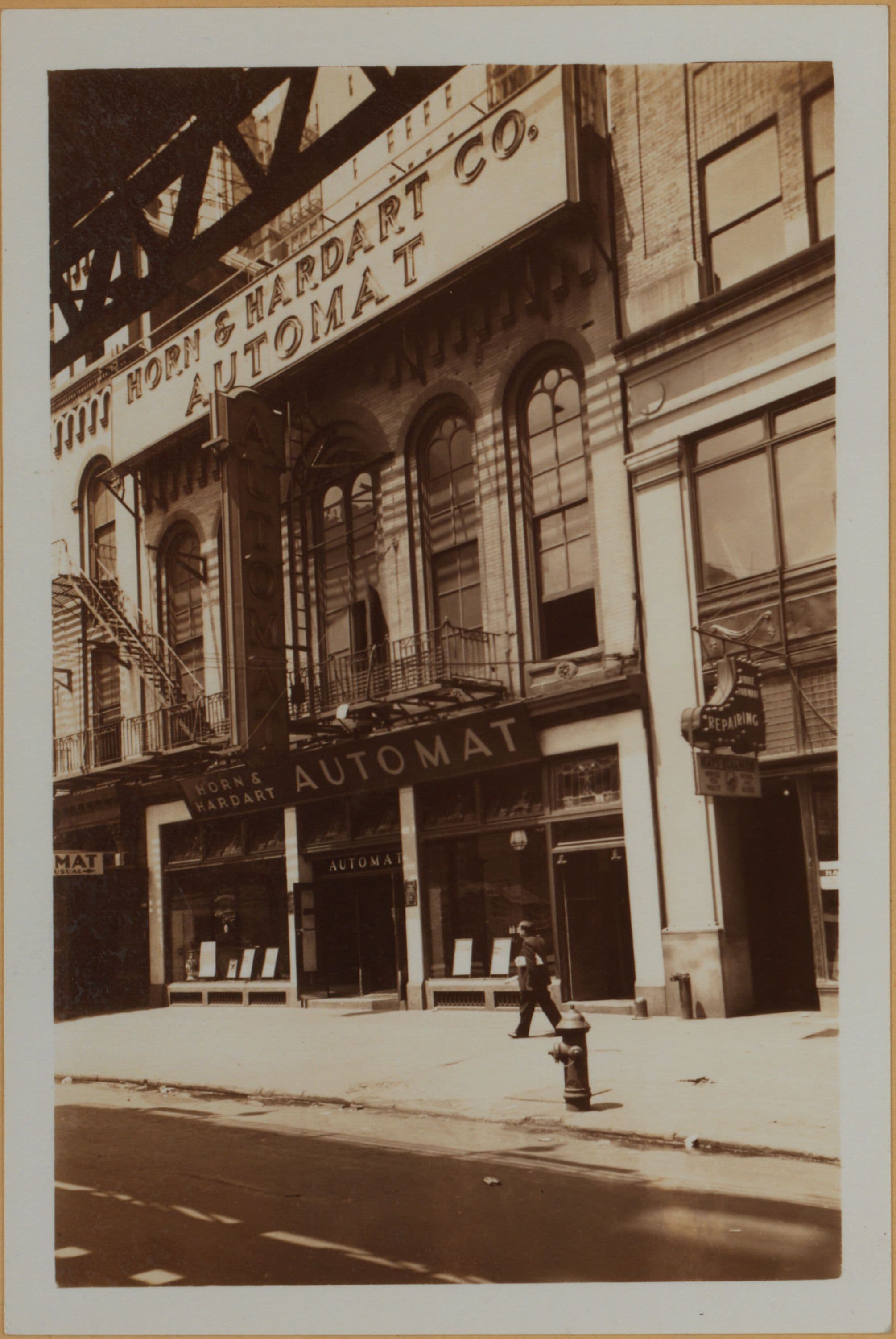 Manhattan: 6th Avenue - 41st Street