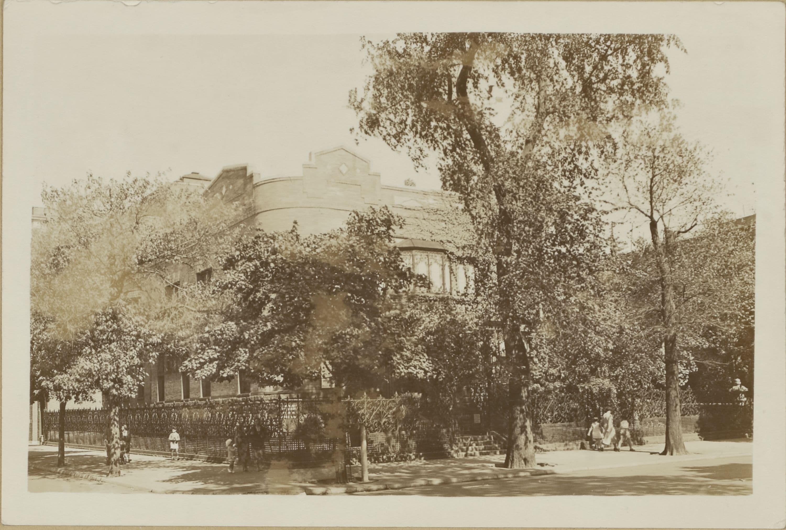 Brooklyn: Bushwick Avenue - Himrod Street