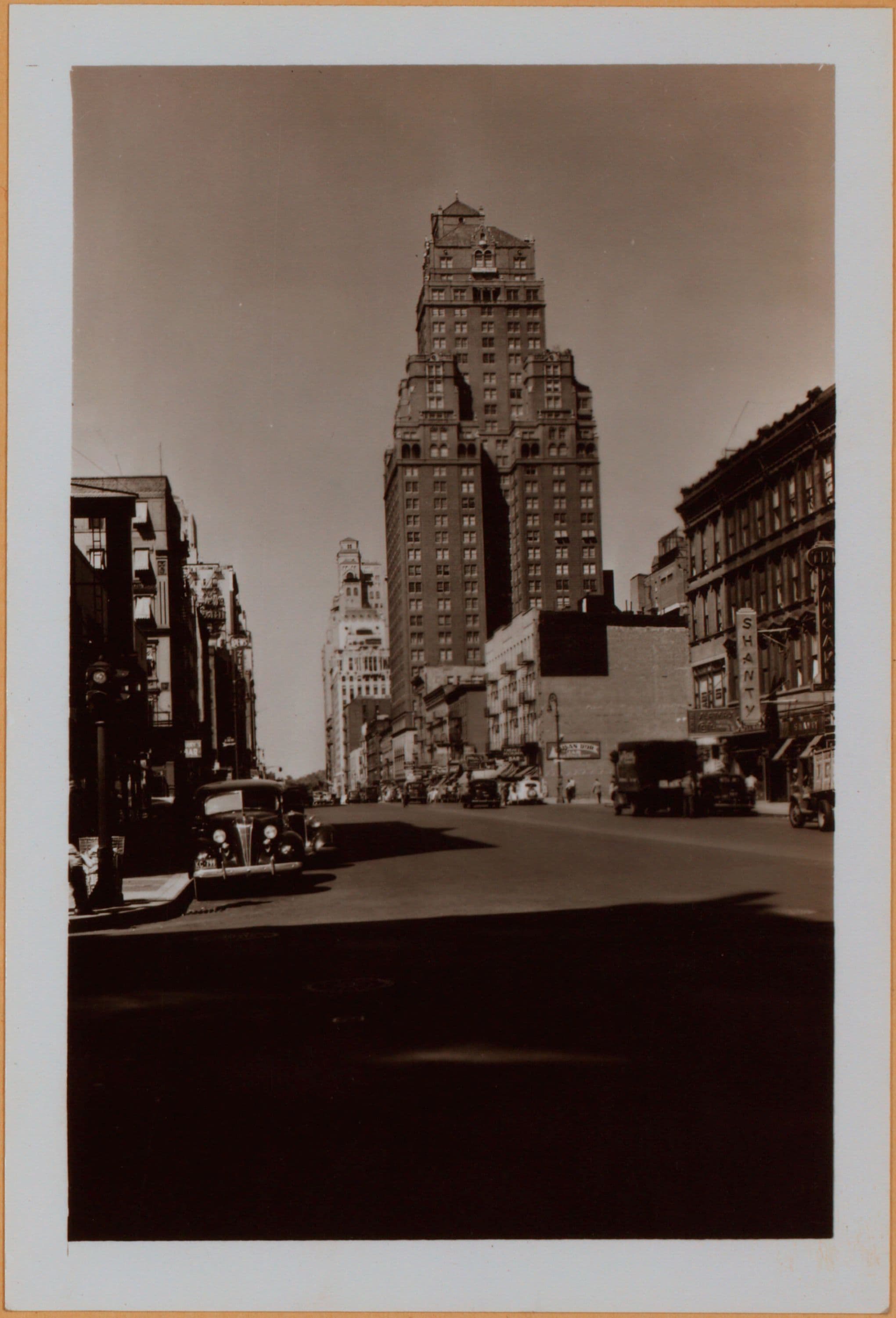Manhattan: 6th Avenue - 53rd Street