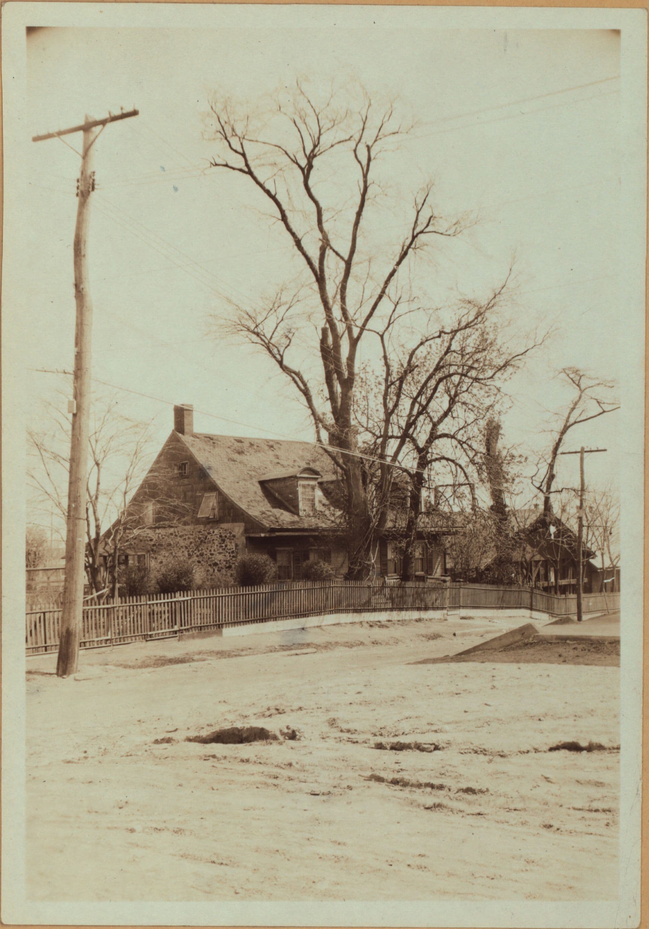 Queens: 19th Road - Hazen Street