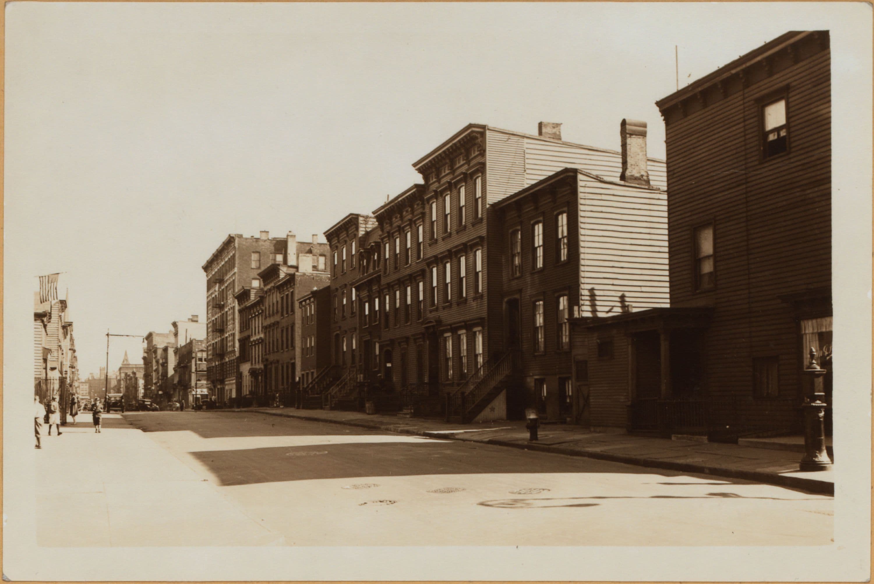 Brooklyn: Maujer Street - Leonard Street