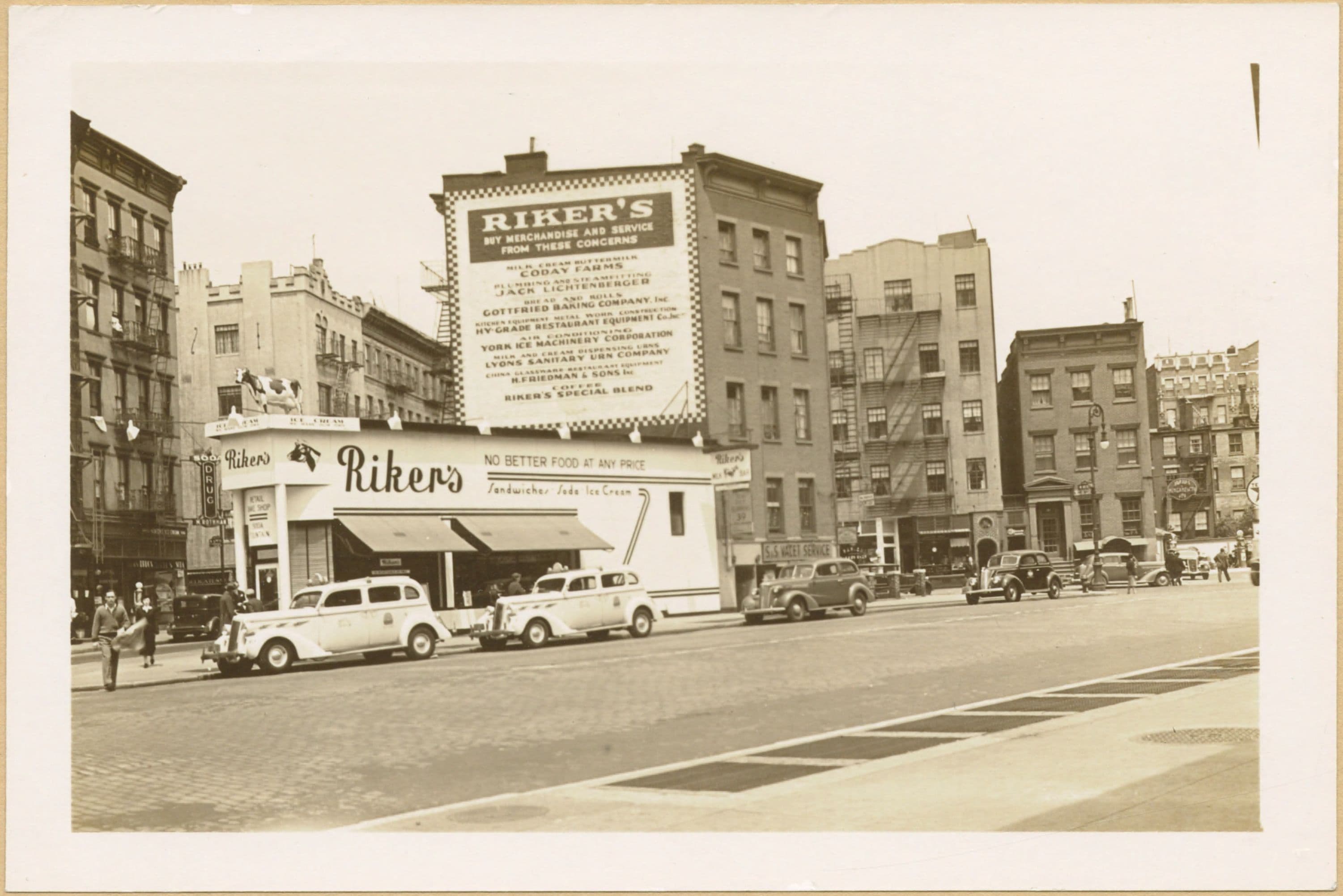 Manhattan: 7th Avenue - 4th Street (West)