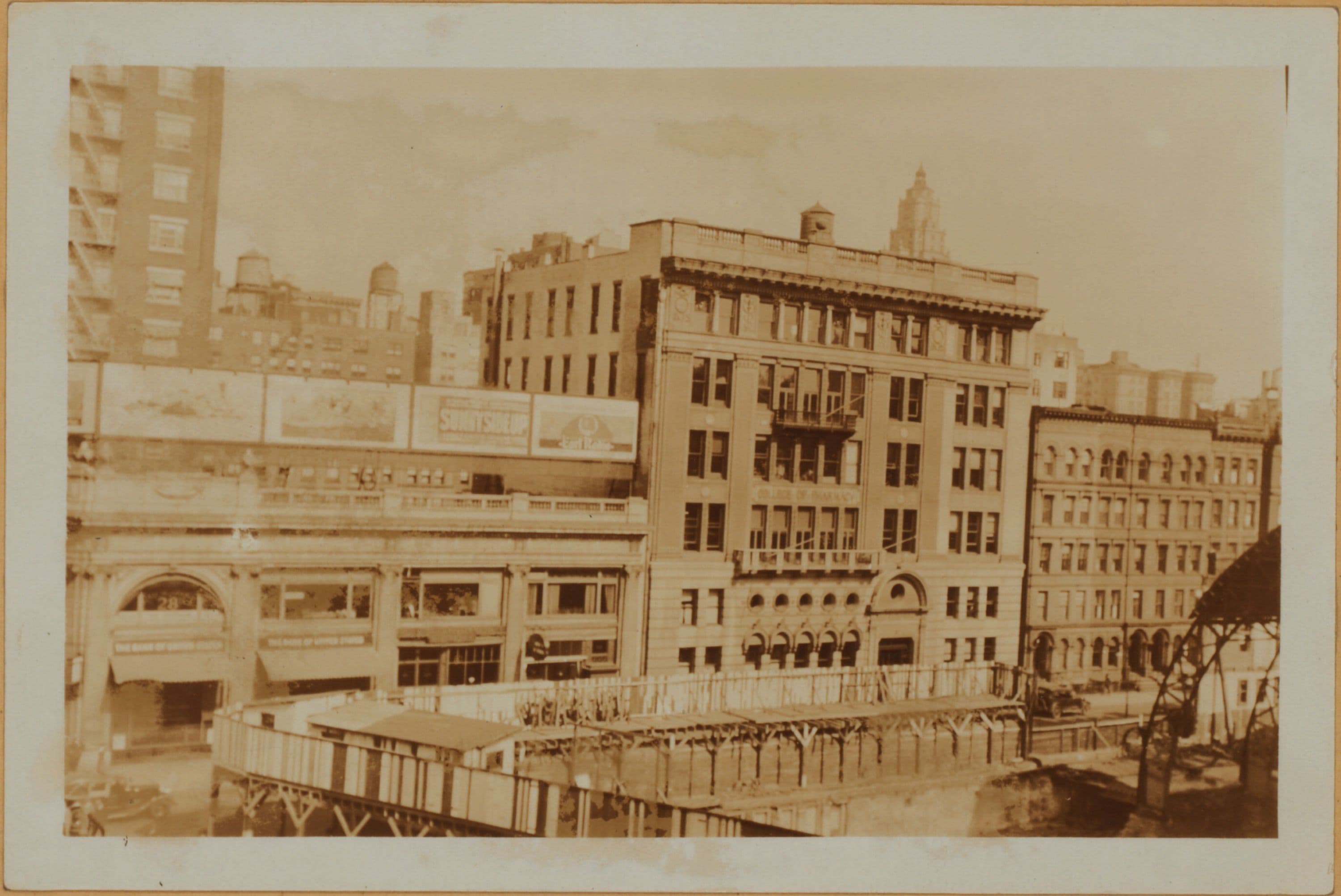 Manhattan: 68th Street (West) - Broadway