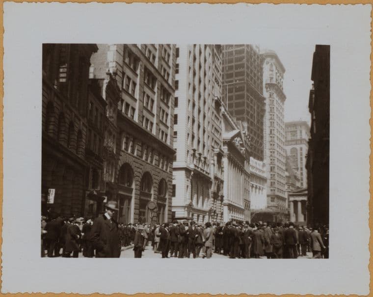 Manhattan: Broad Street - Exchange Place