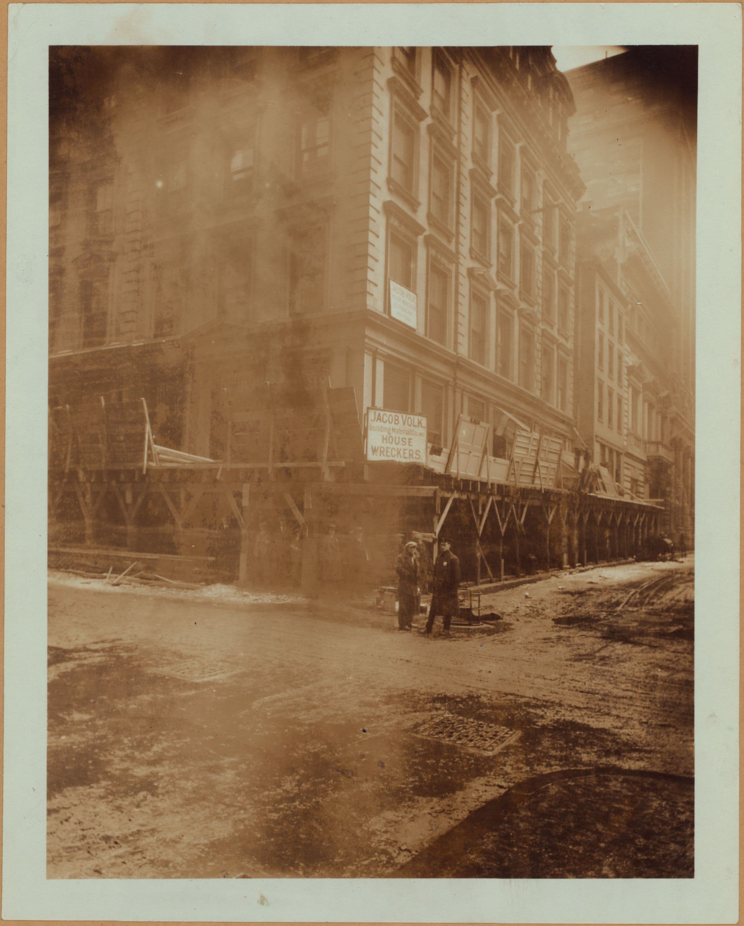 Manhattan: Nassau Street - Pine Street