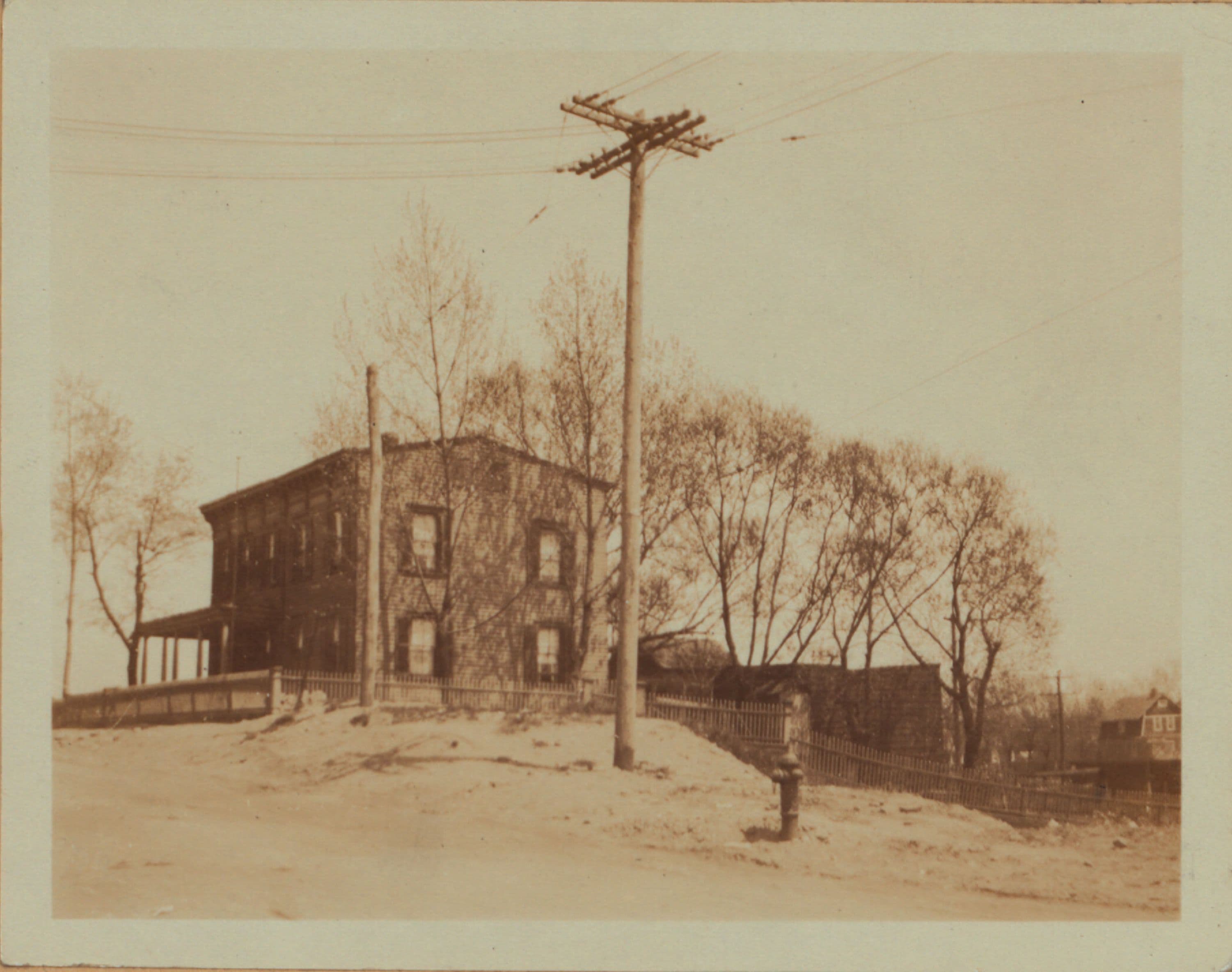 Queens: Cooper Avenue - 75th Street