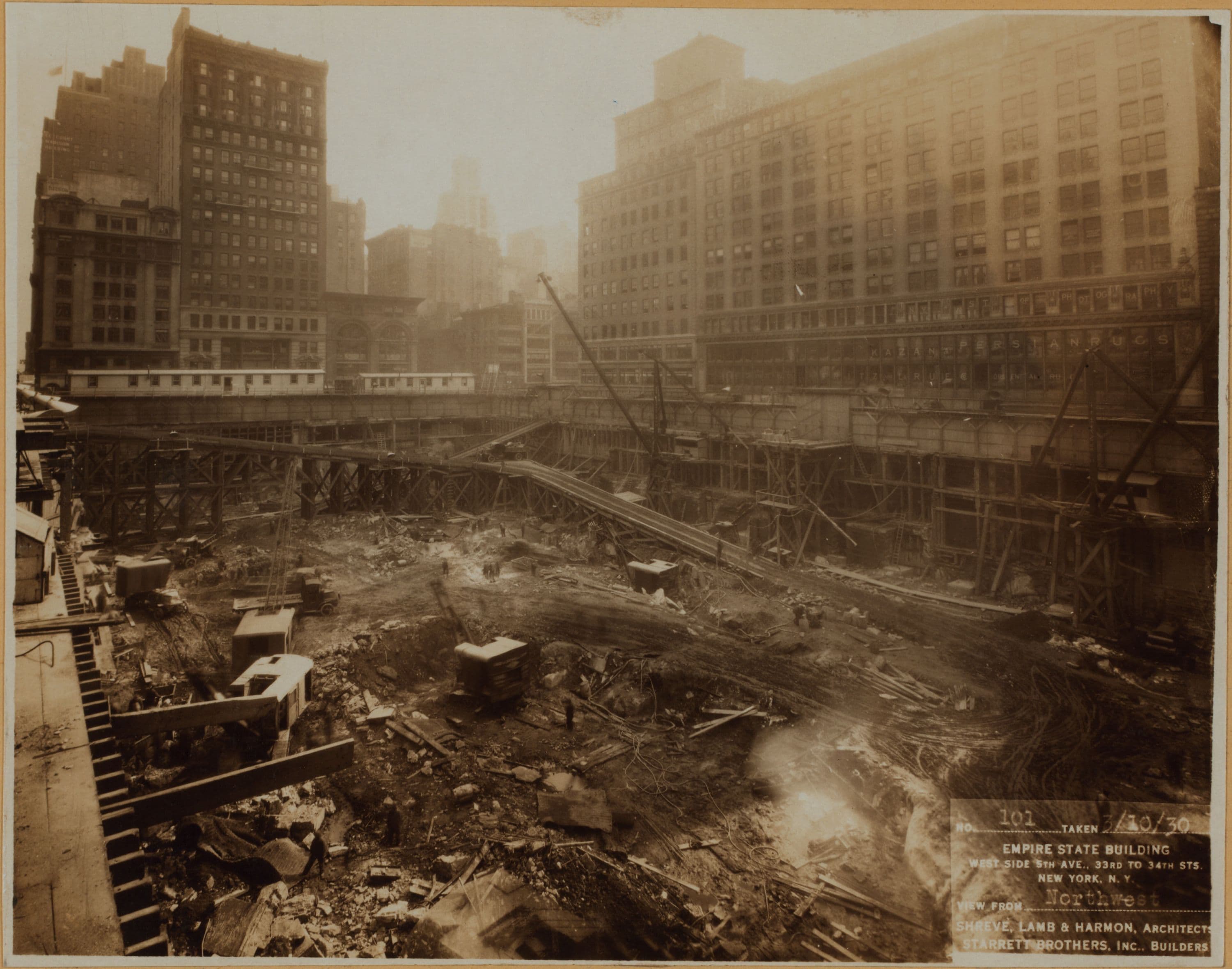 Manhattan: 5th Avenue - 33rd Street, 1930