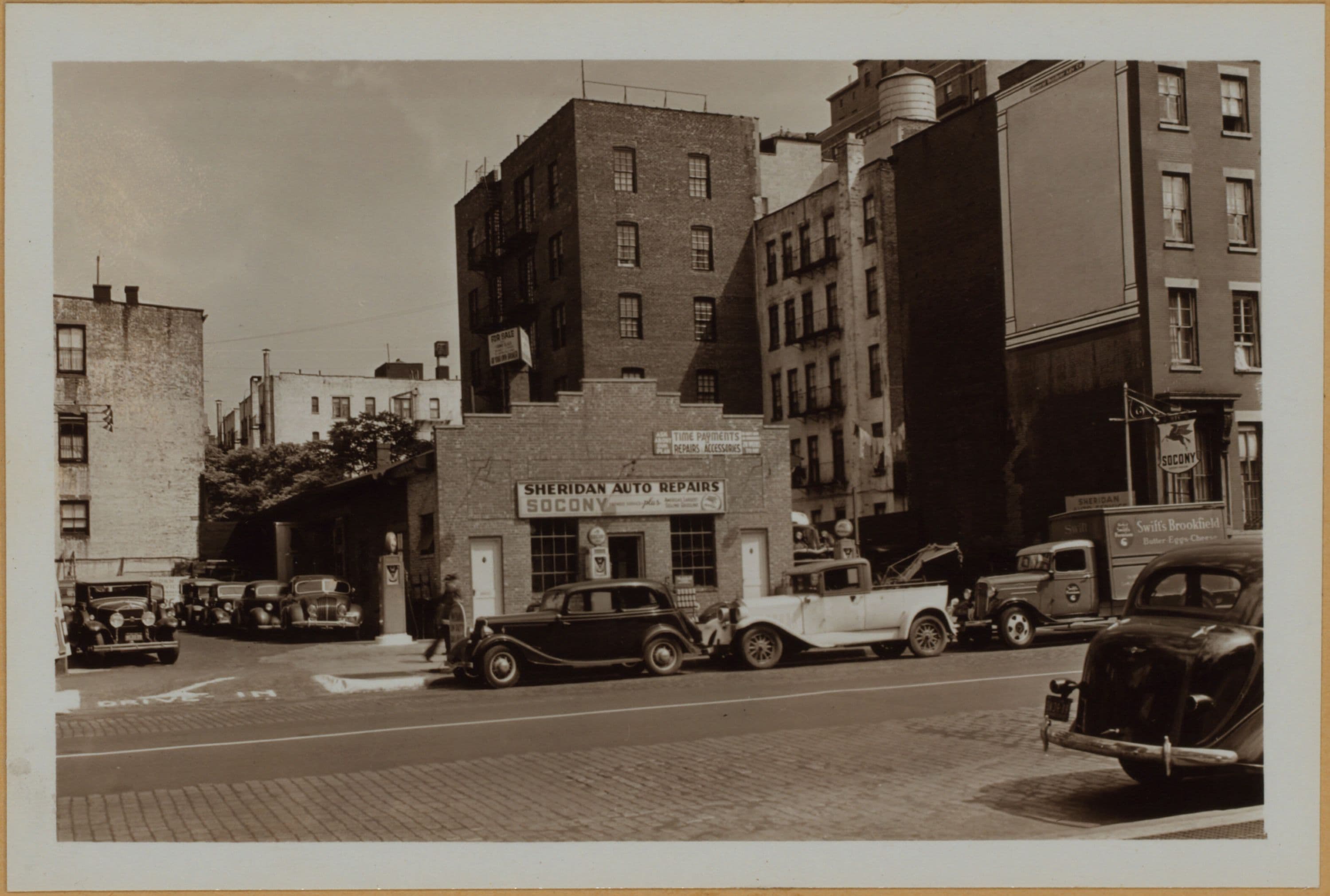 Manhattan: 7th Avenue - 12th Street (West)
