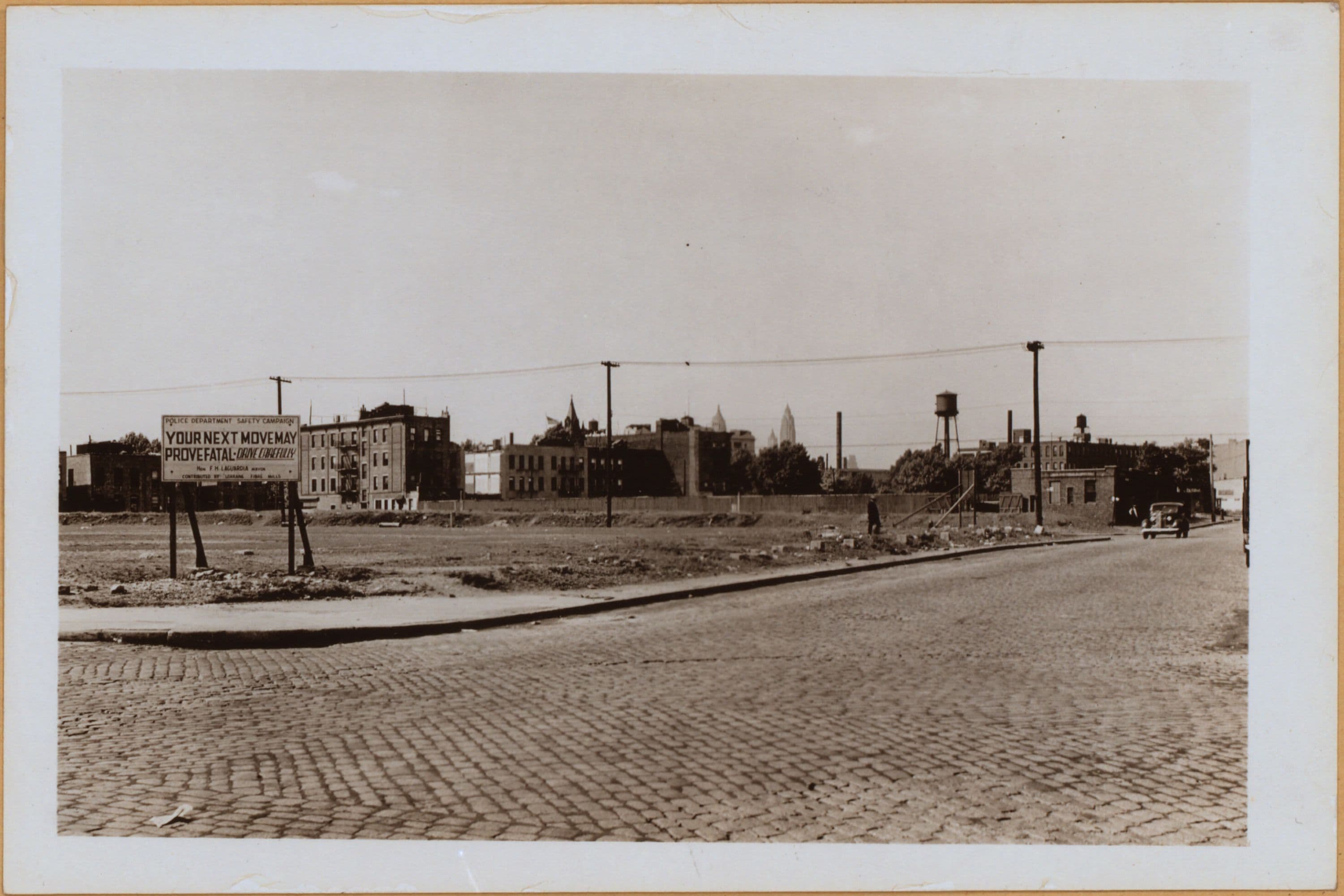 Brooklyn: Columbia Street - Lorraine Street
