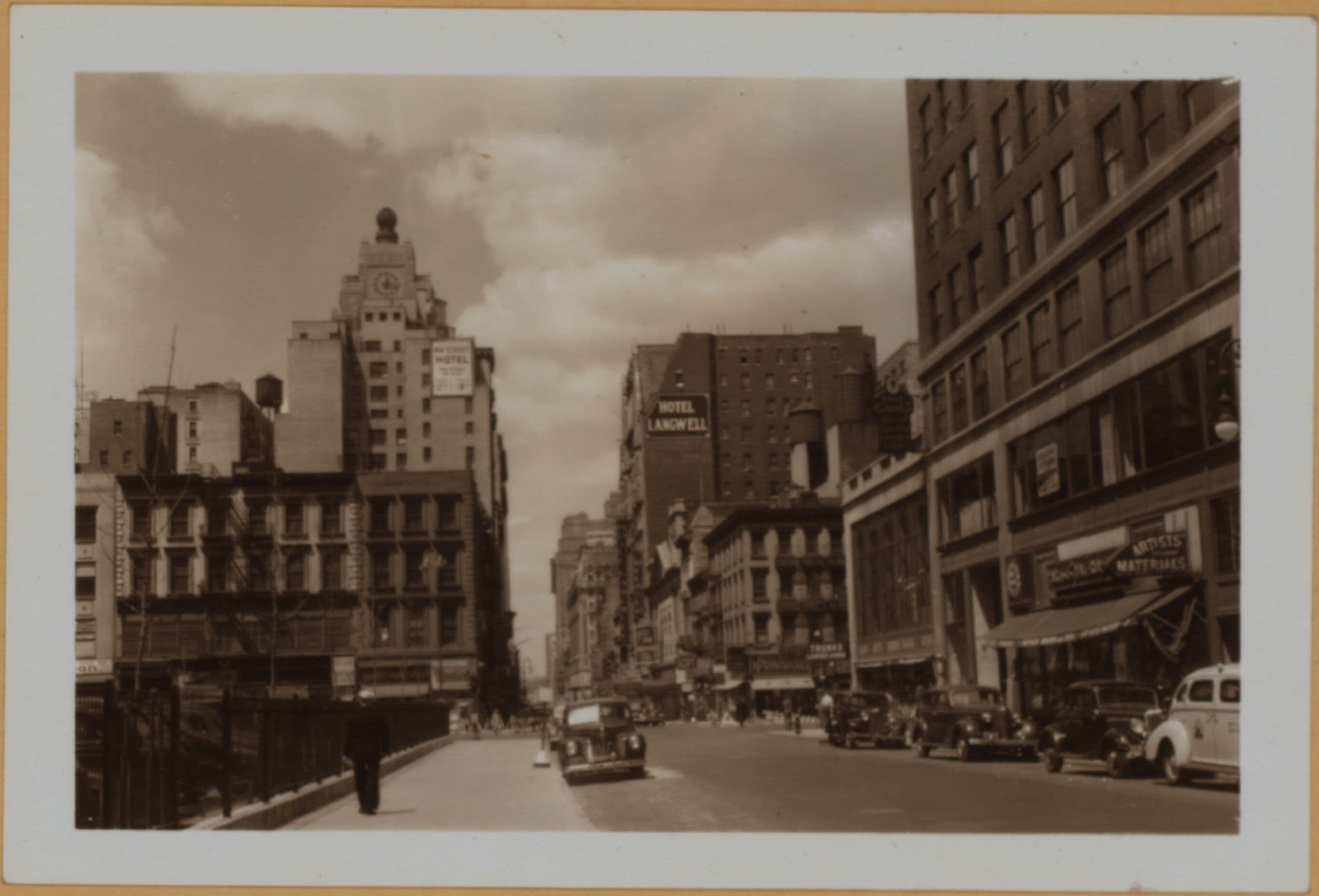 Manhattan: 44th Street (West) - 5th Avenue