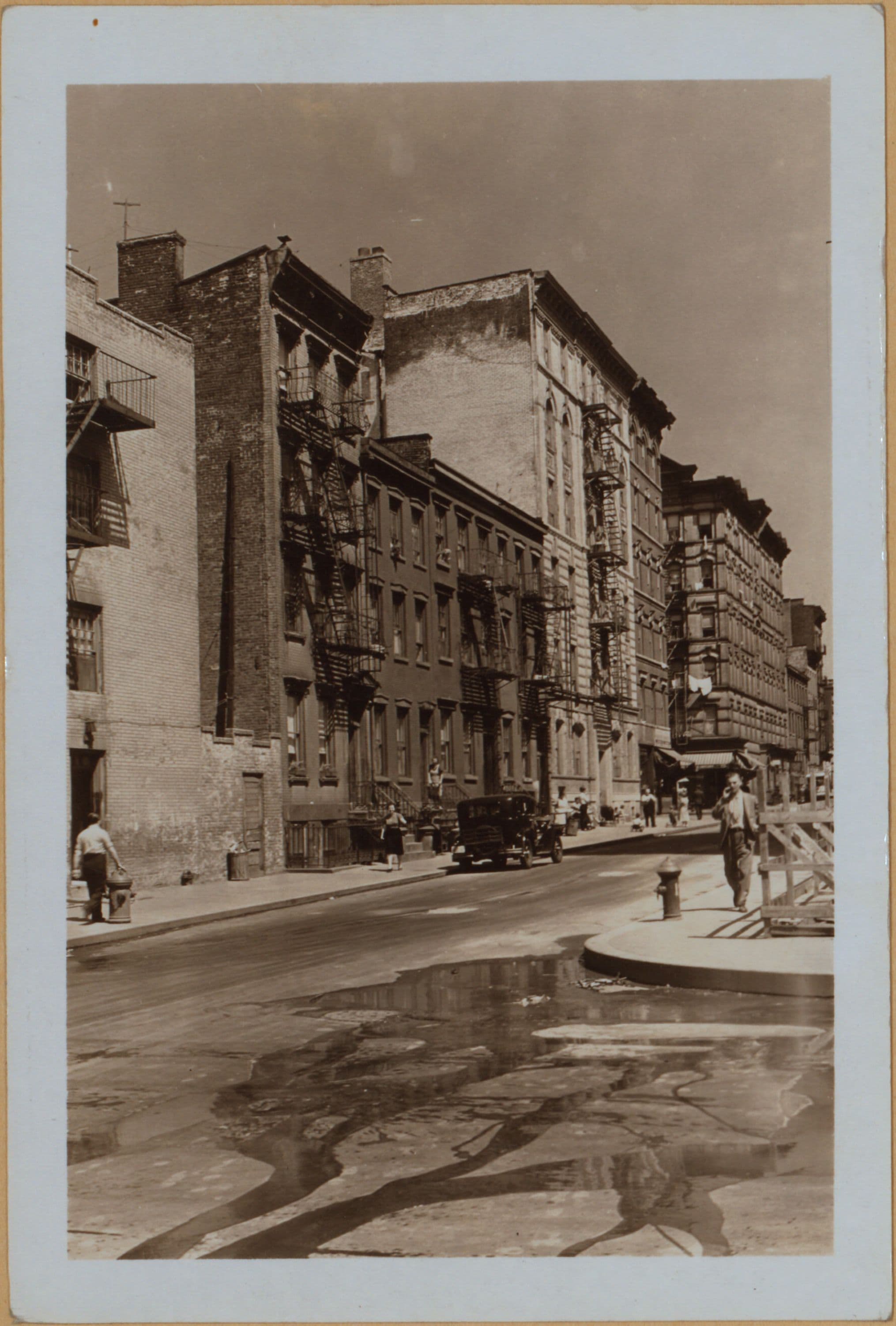 Manhattan: Gouverneur Street - Monroe Street