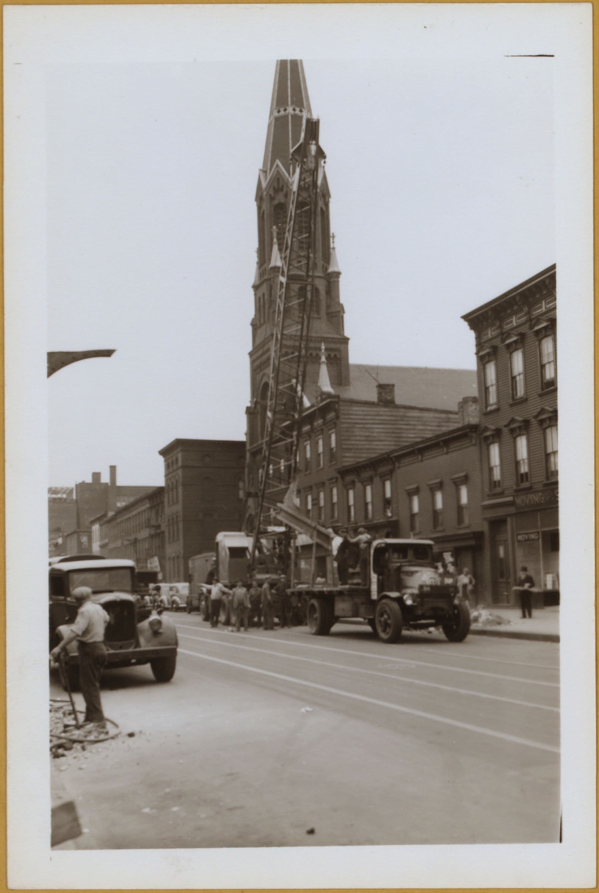 Brooklyn: Fulton Street - Debevoise Avenue
