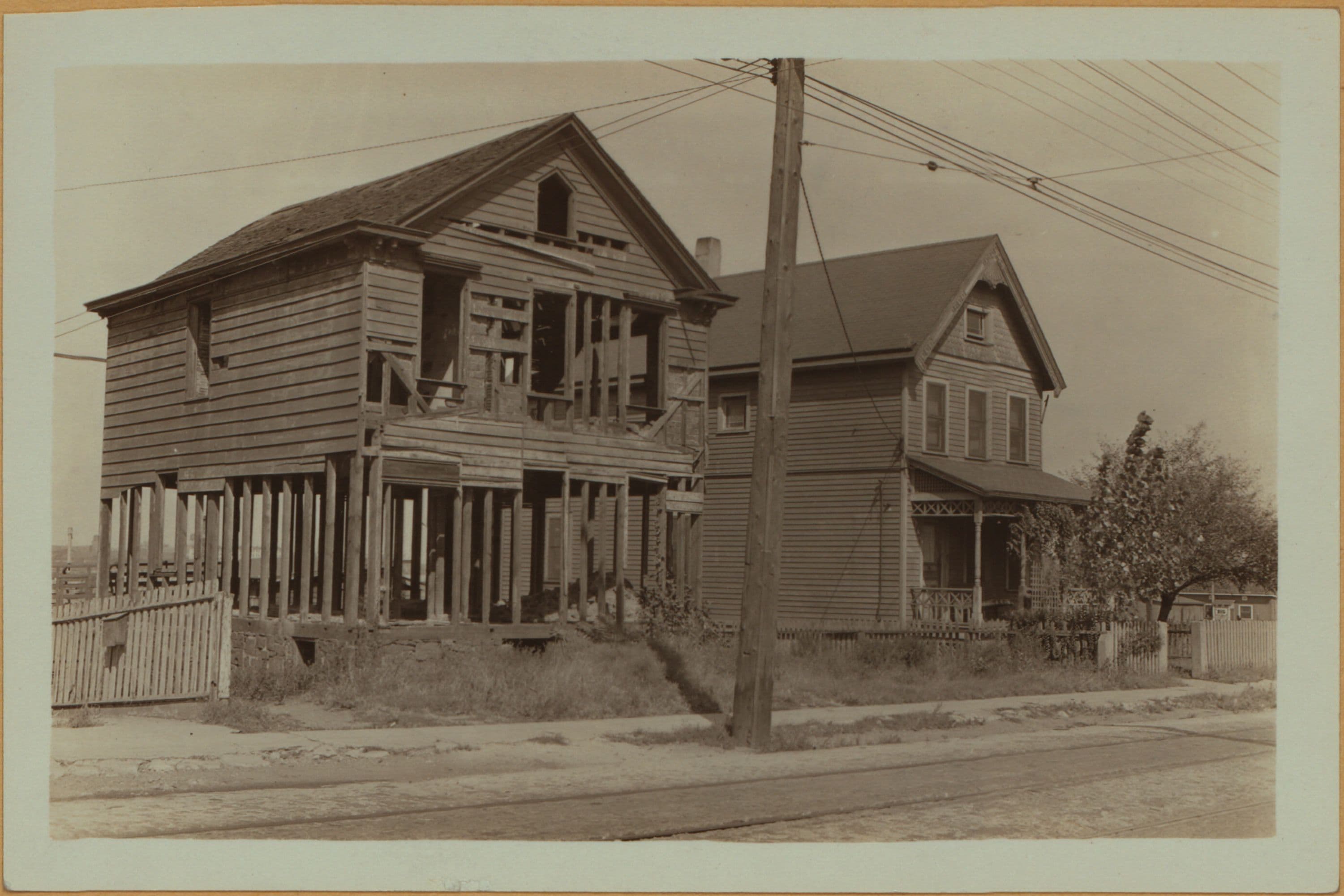 Richmond: Richmond Terrace - Catherine Street, 1931