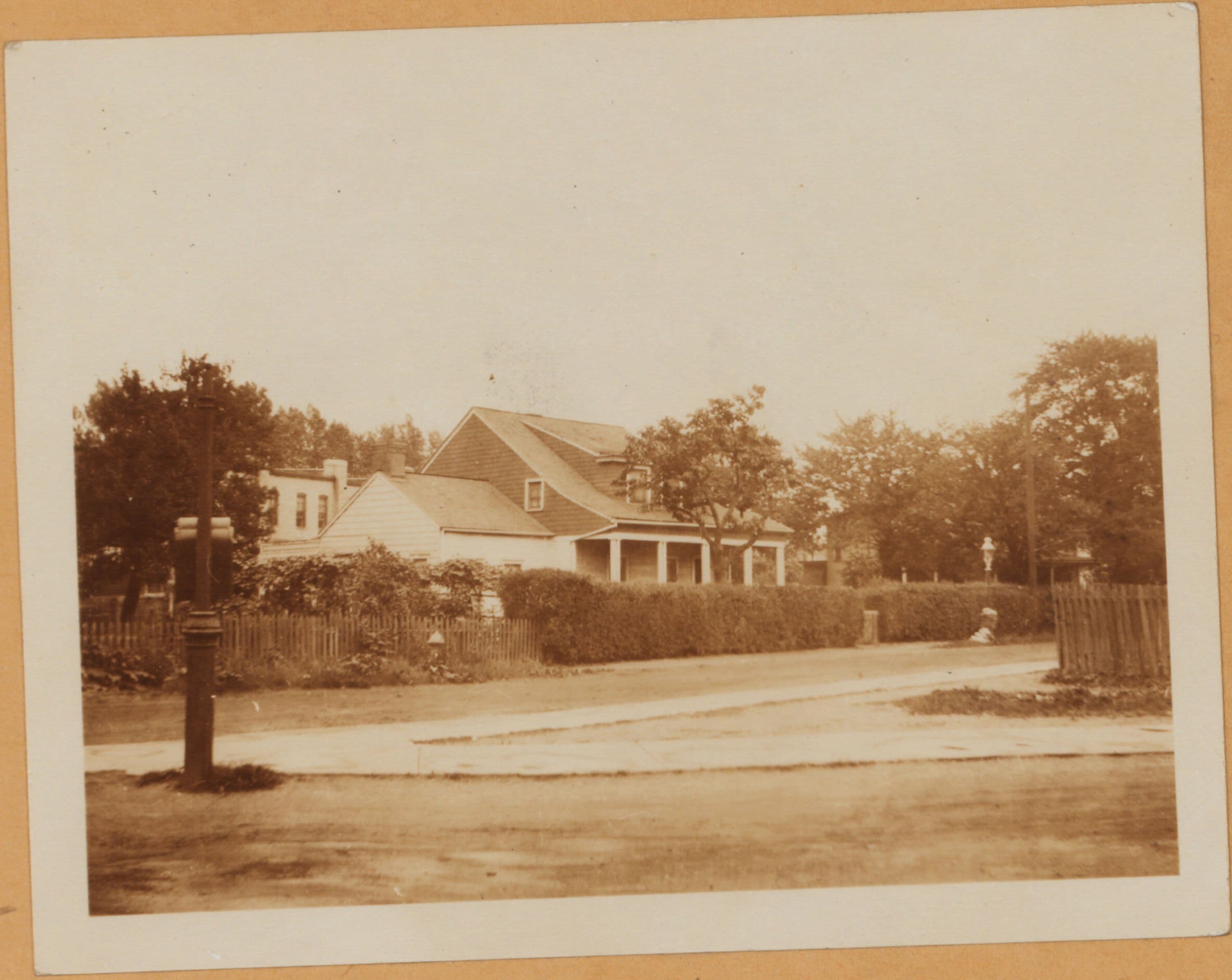 Brooklyn: Hubbard Place - 40th Street (East)