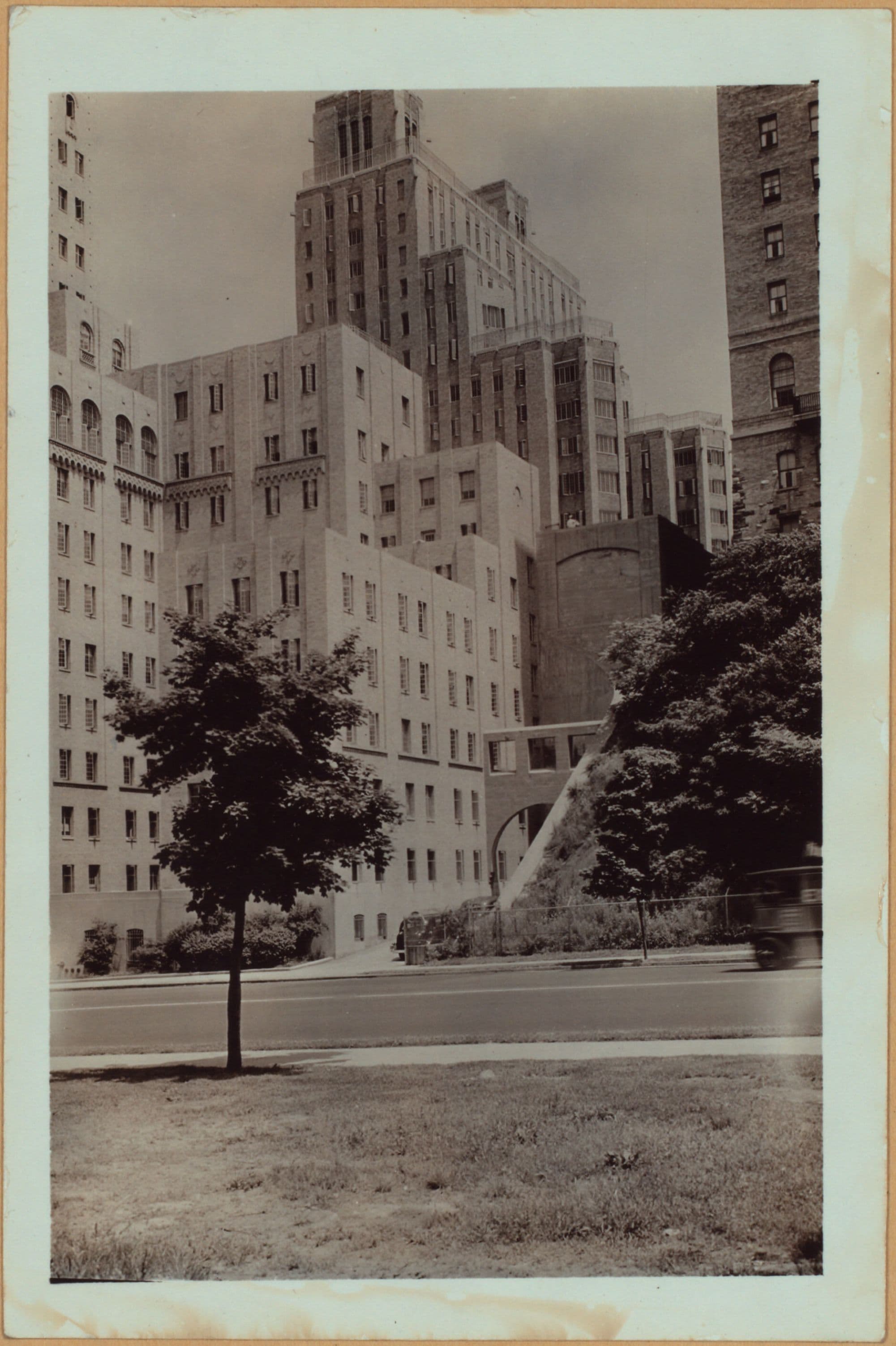 Manhattan: Riverside Drive - 165th Street