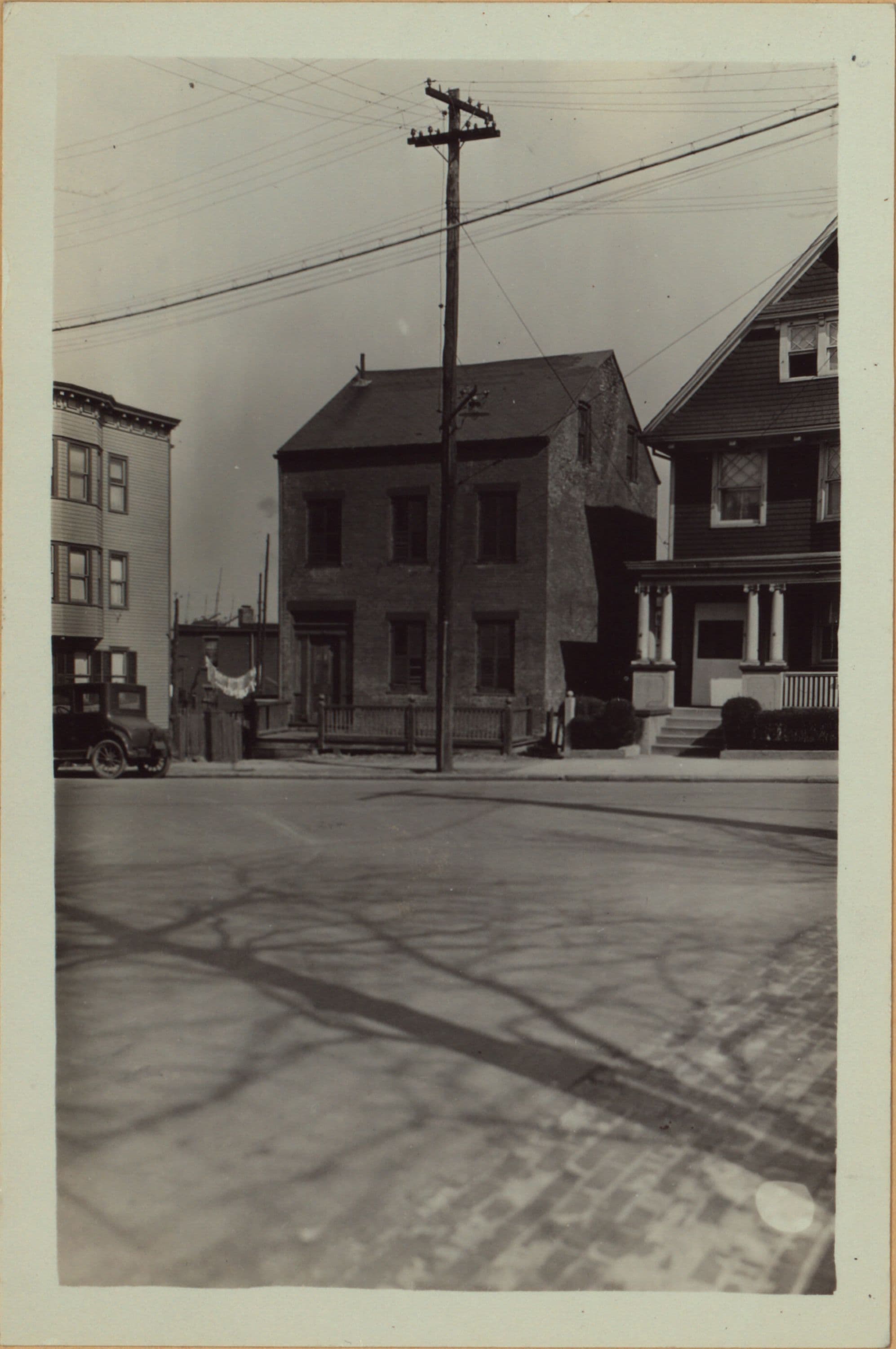 Richmond: Brownell Street - Tompkins Street