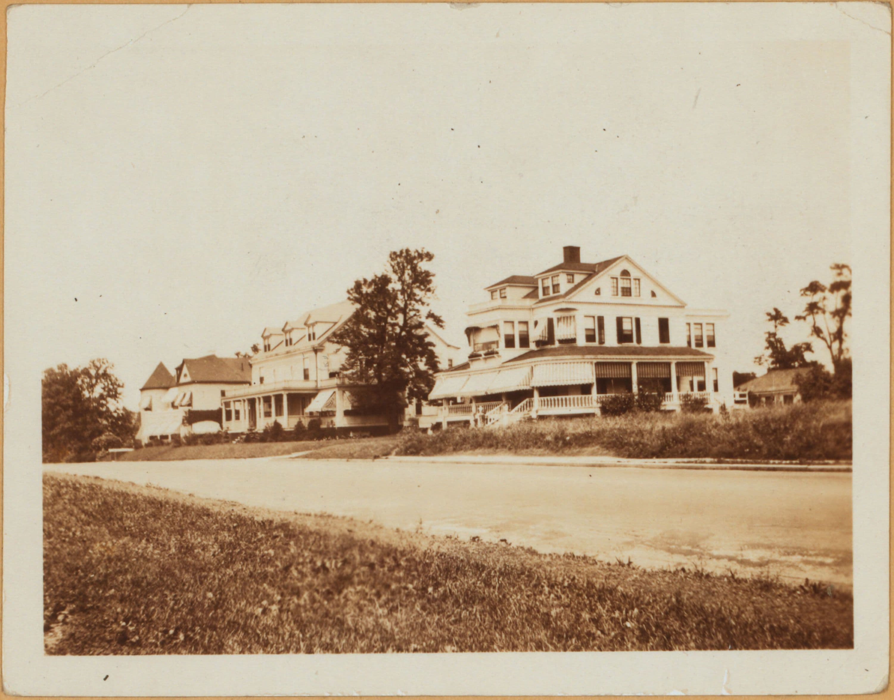 Brooklyn: Shore Road - 99th Street