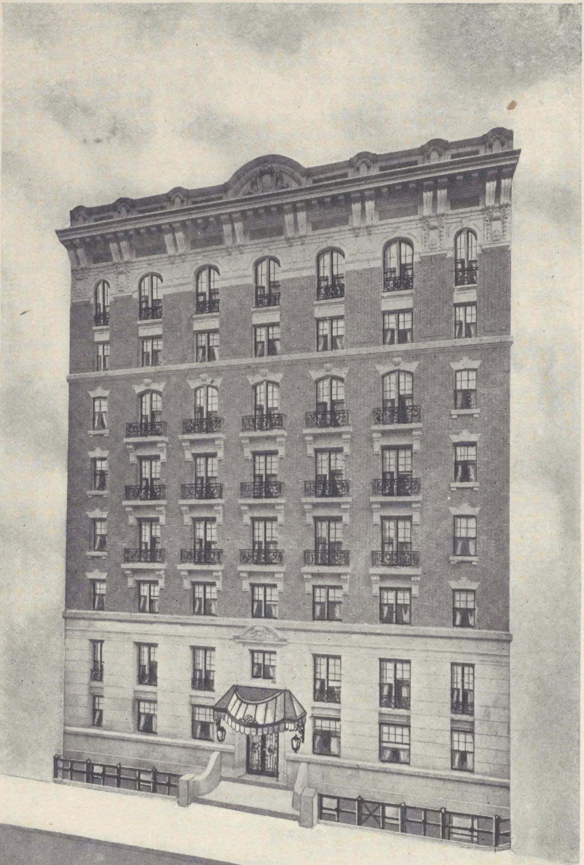 The Illinois and Michigan, Nos. 511 and 517 West 113th Street, between Broadway and Amsterdam Avenue; Plan of first floor; Plan of upper floors.