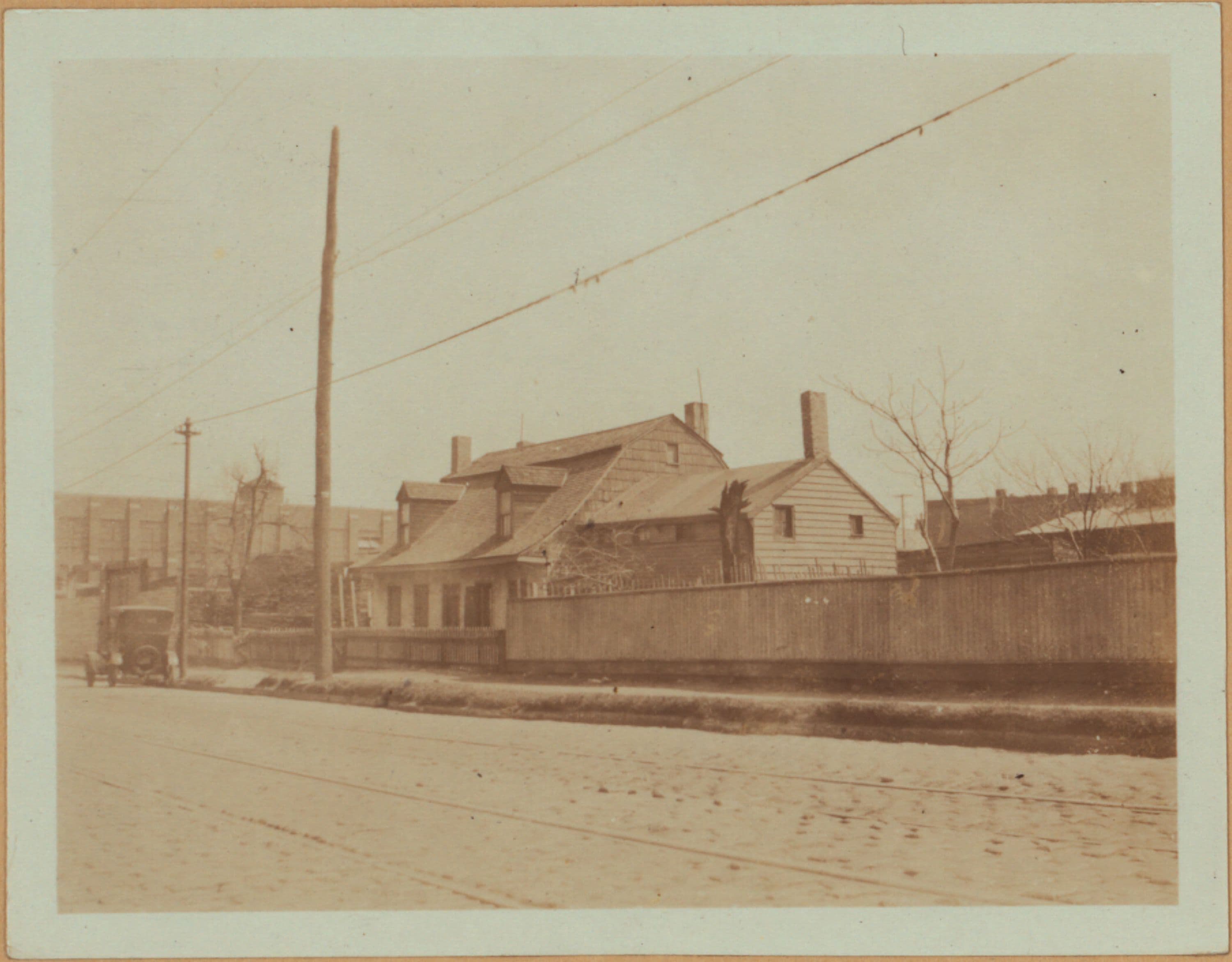 Queens: Flushing Avenue - Seneca Avenue