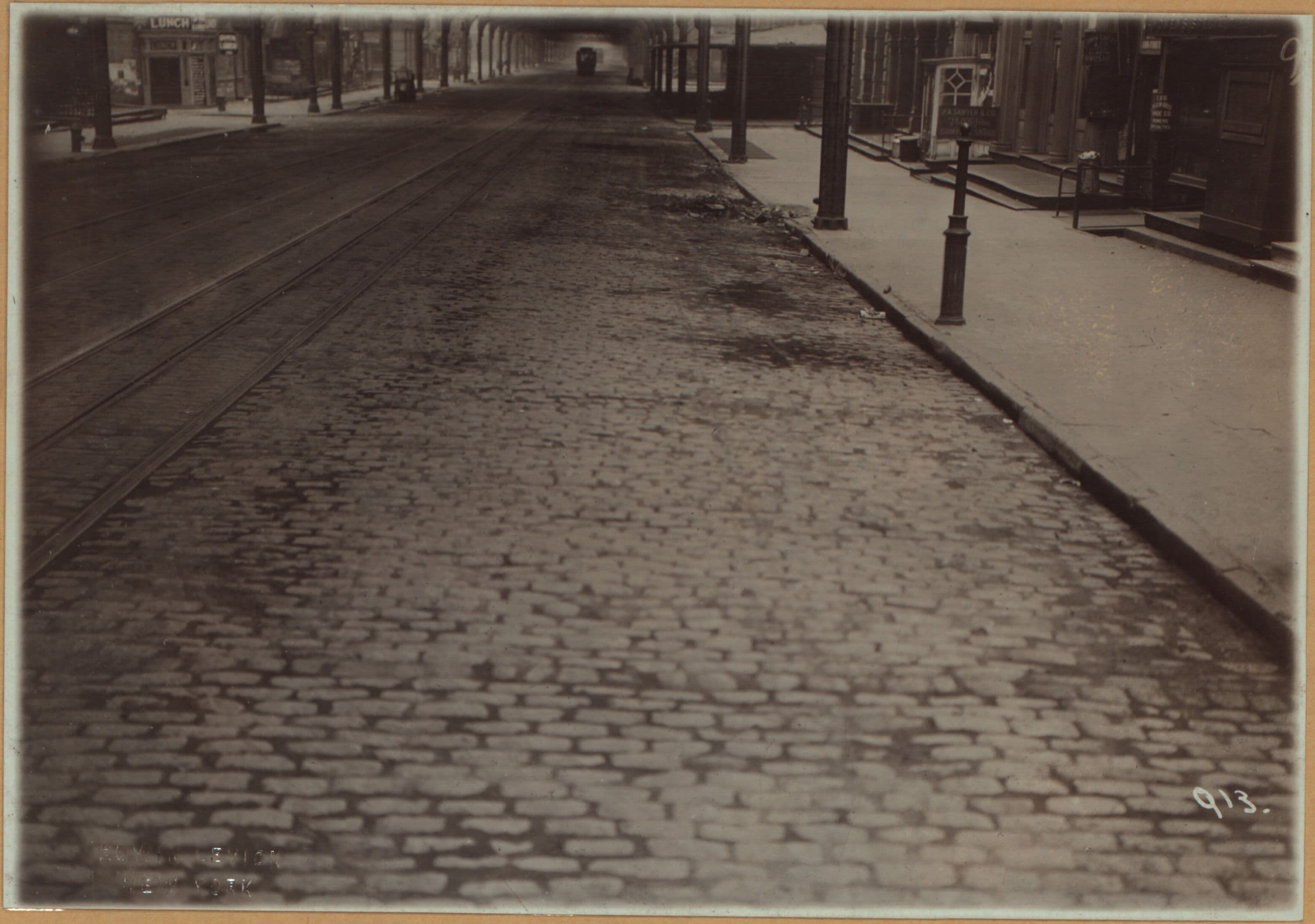 Manhattan: West Broadway - Duane Street, 1918–1920