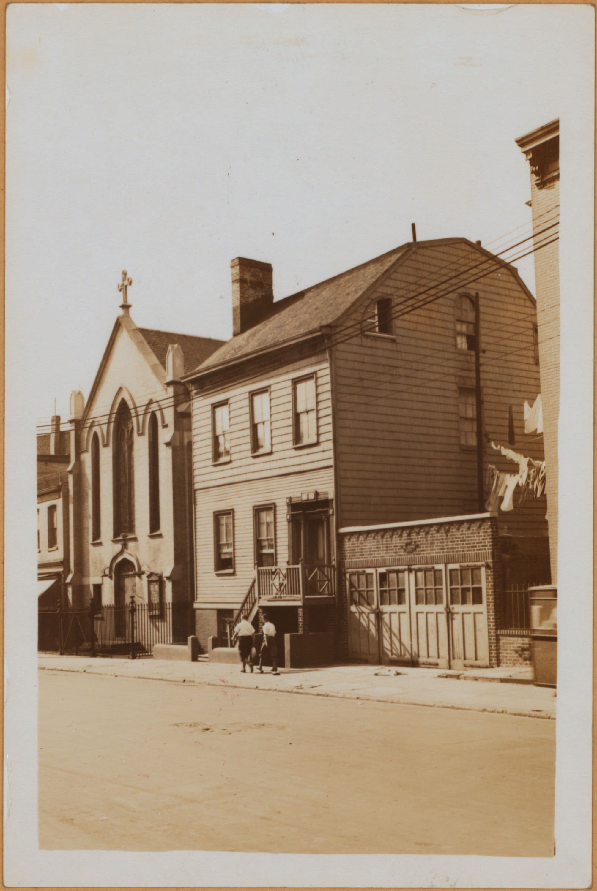 Brooklyn: Degraw Street - Clinton Street