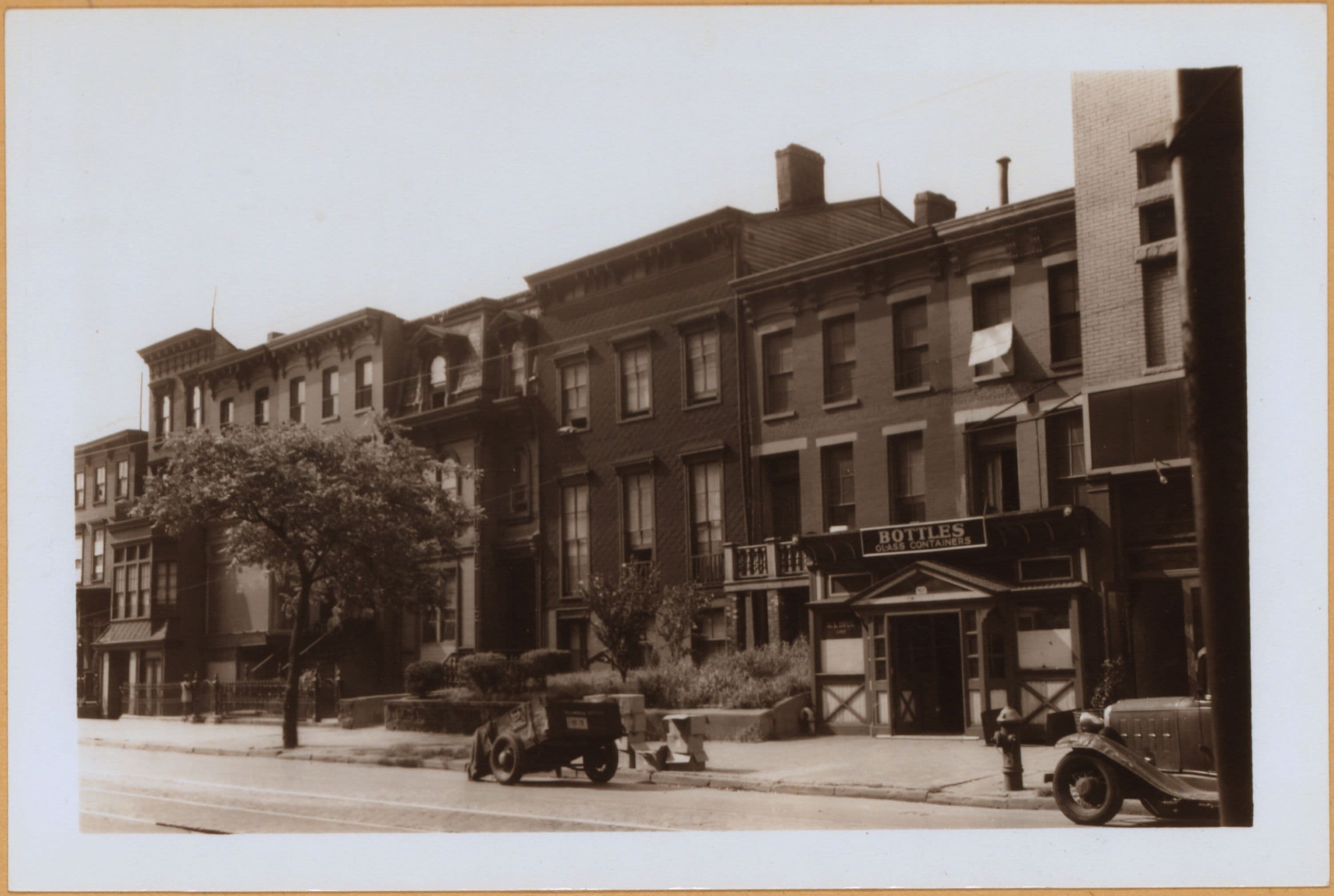 Brooklyn: Gates Avenue - Nostrand Avenue