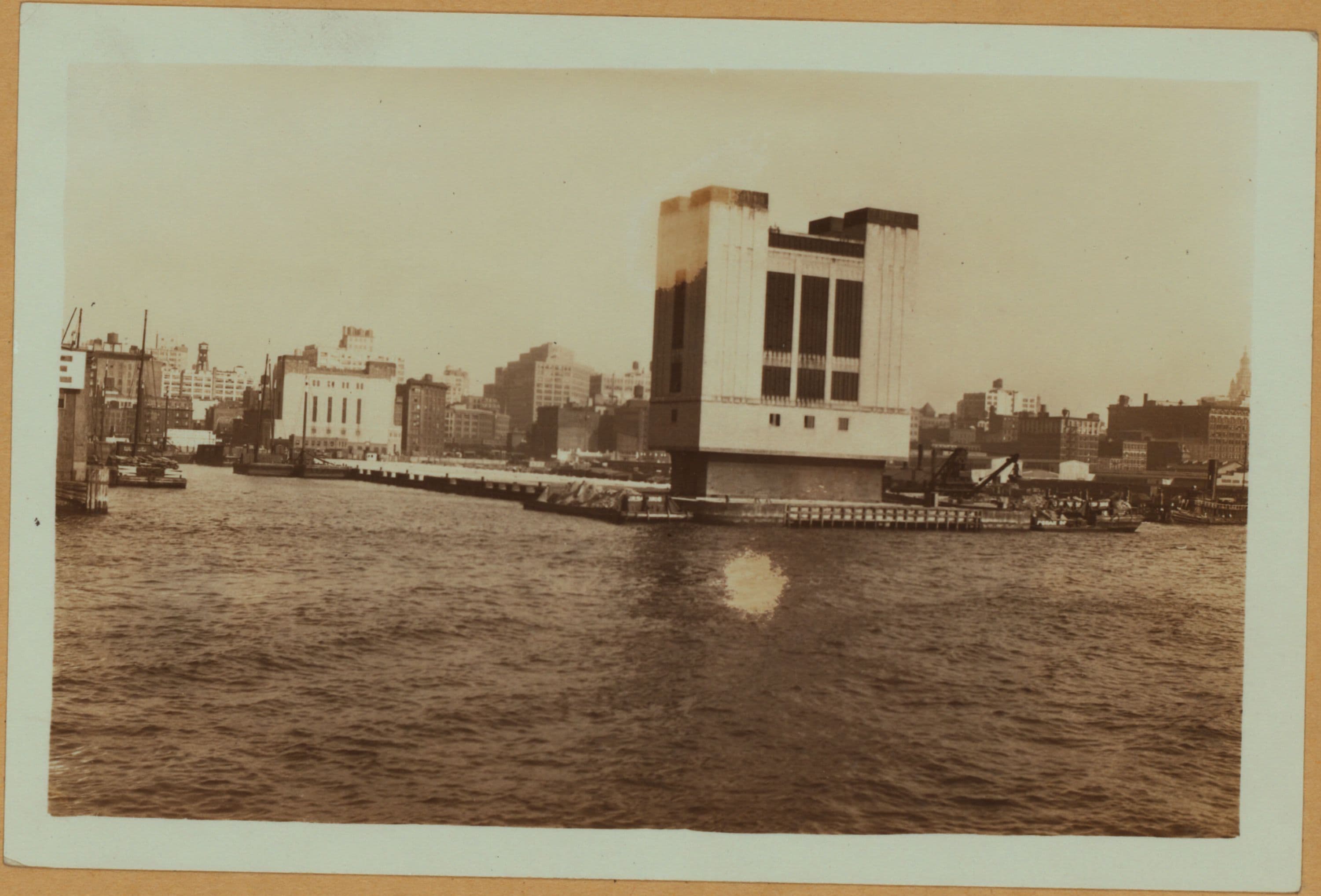 North (Hudson) River - Pier 34.