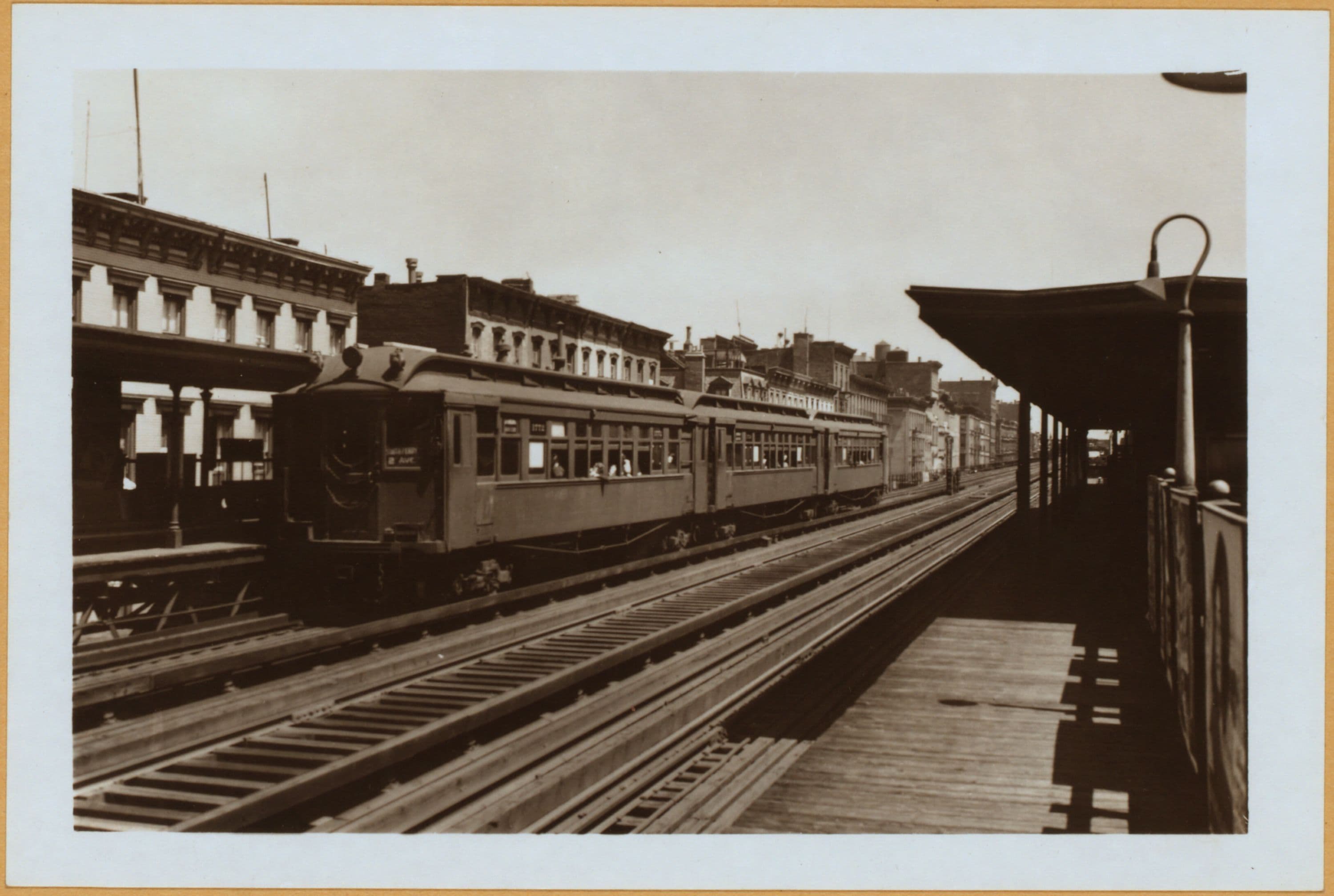 Manhattan: 2nd Avenue - 80th Street (East), 1940