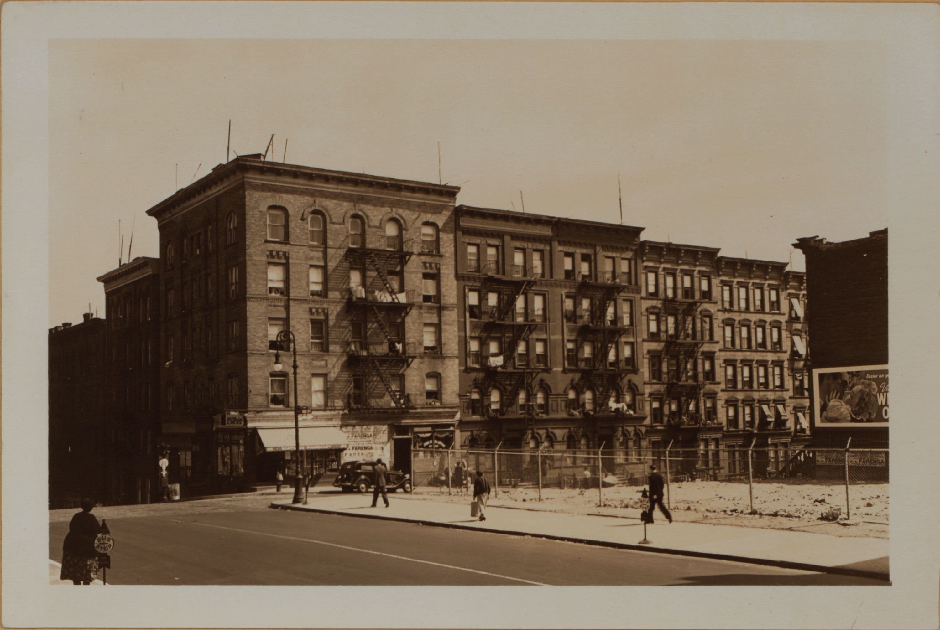 Manhattan: 102nd Street (East) - Lexington Avenue