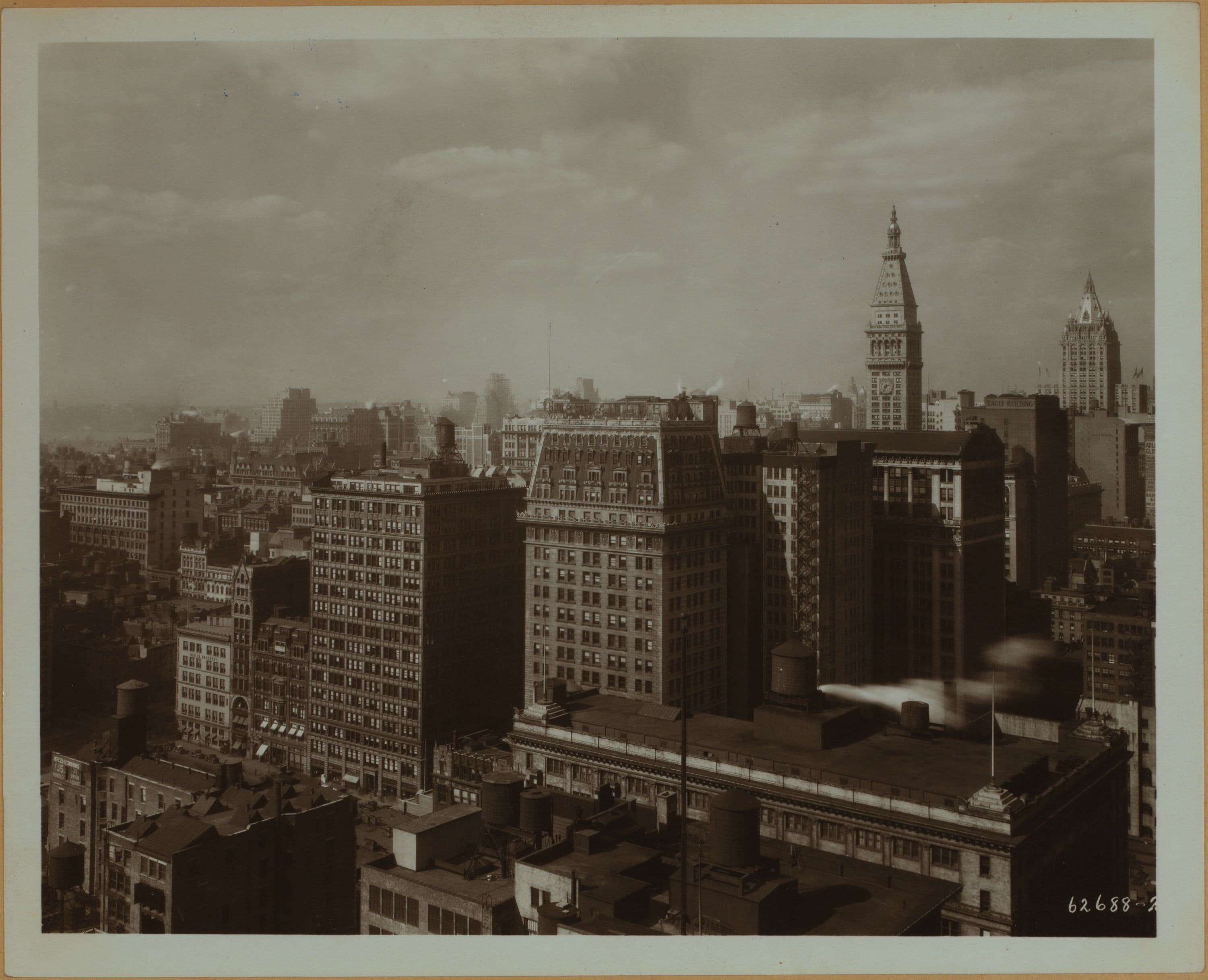 General view - Midtown Manhattan from Consolidated Edison building.