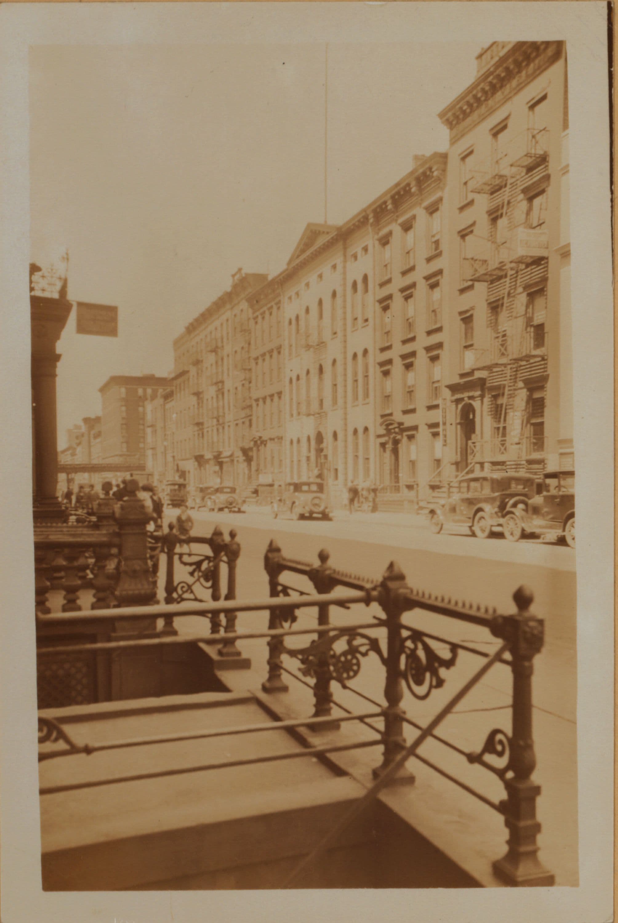 Manhattan: 47th Street (East) - 9th Avenue