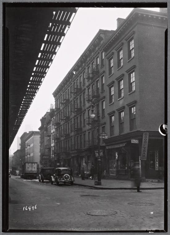 Tenements & storefronts; 2nd Ave. El: 2nd Ave. - E. 54th Street, Manhattan