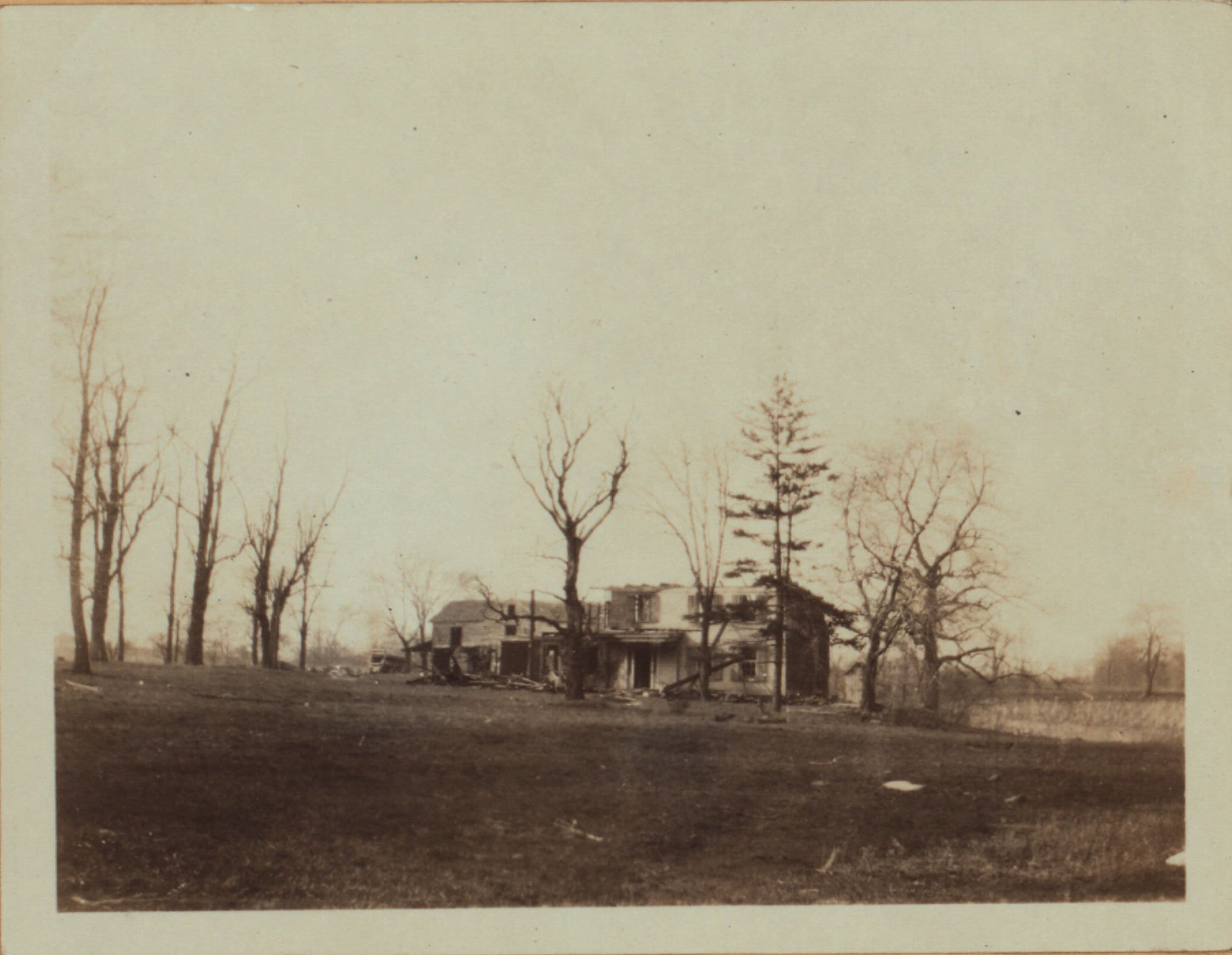 Queens: Bayside Avenue - Strang Avenue