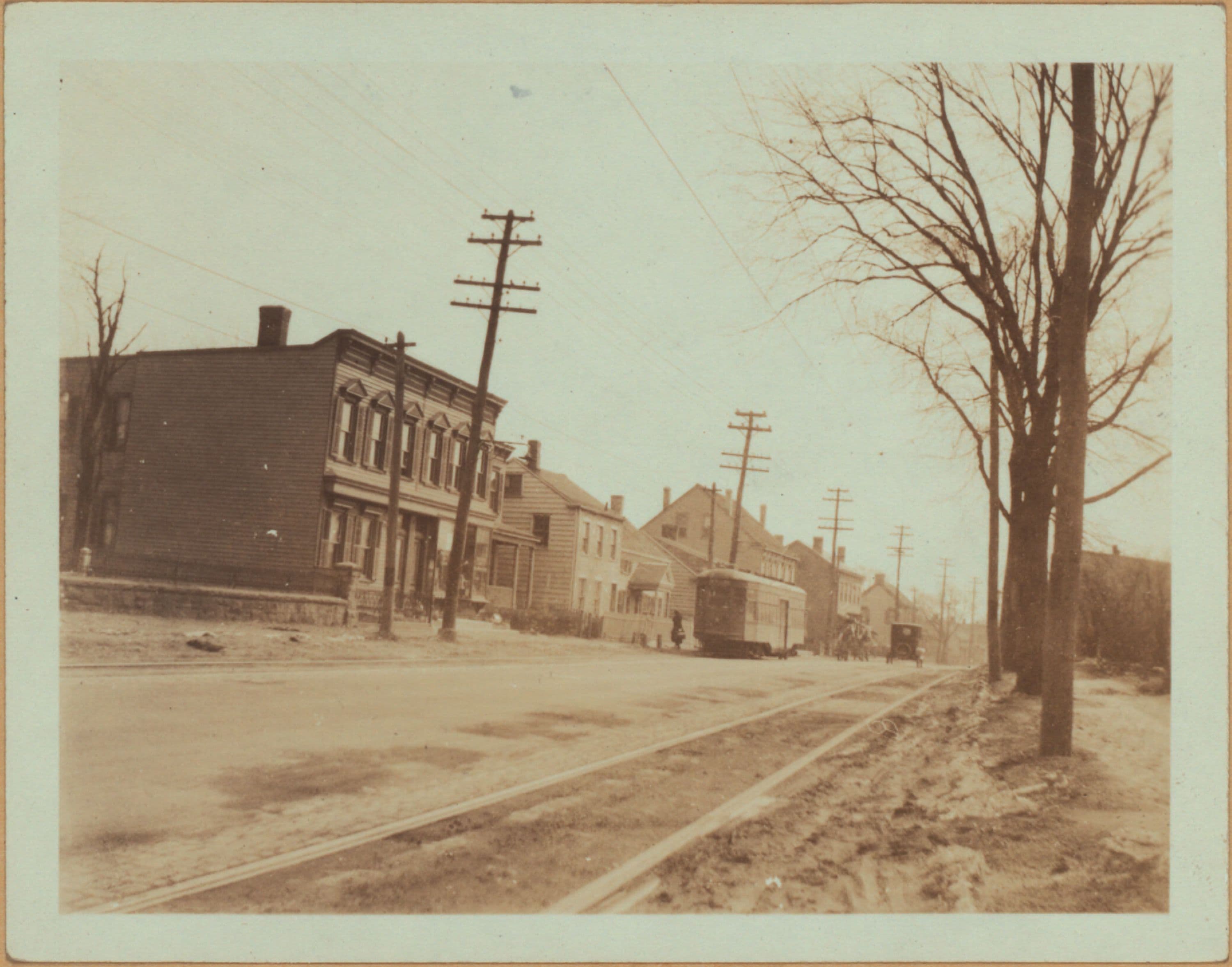 Queens: Queens Boulevard - 54th Street