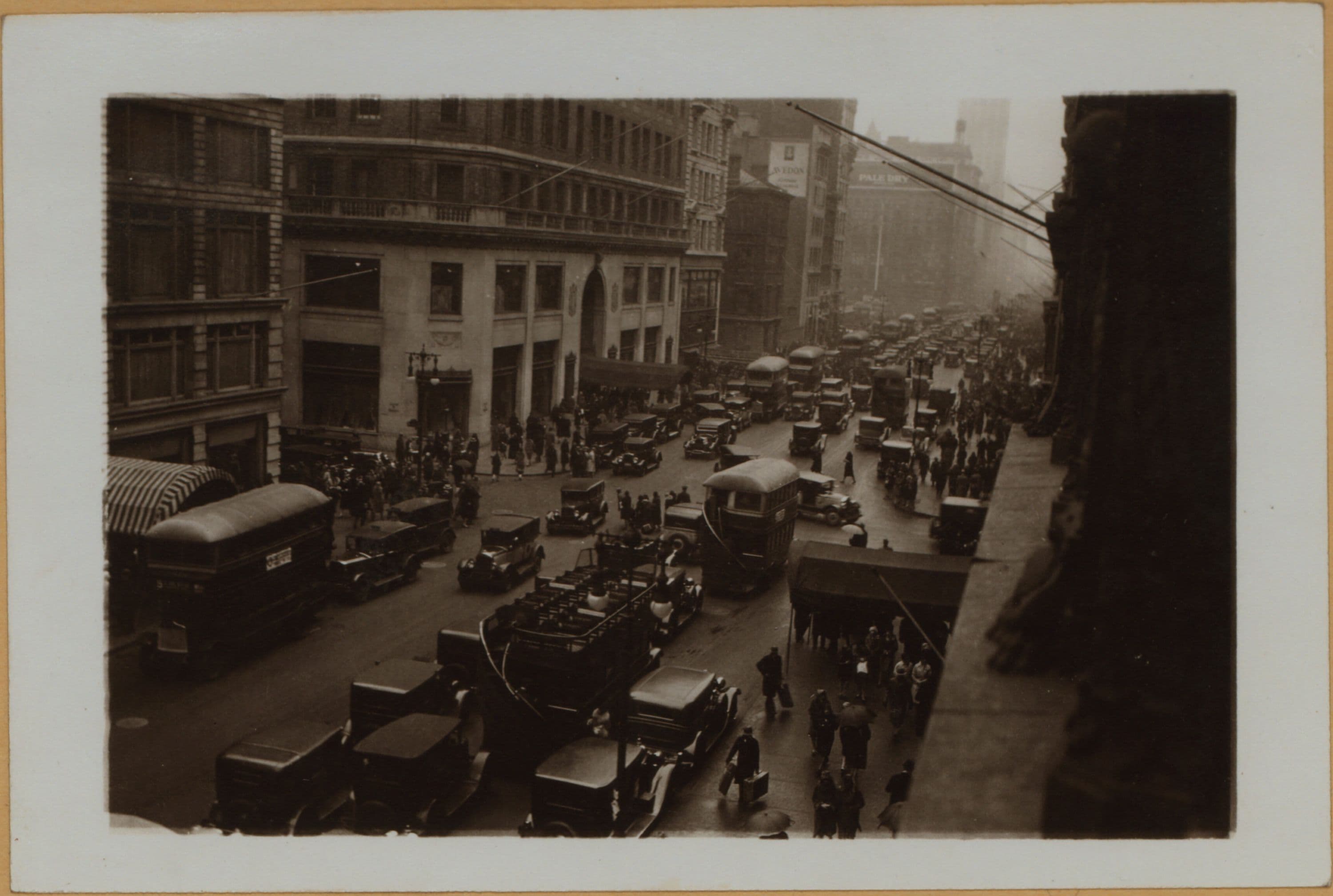 Manhattan: 5th Avenue - 38th Street, 1928