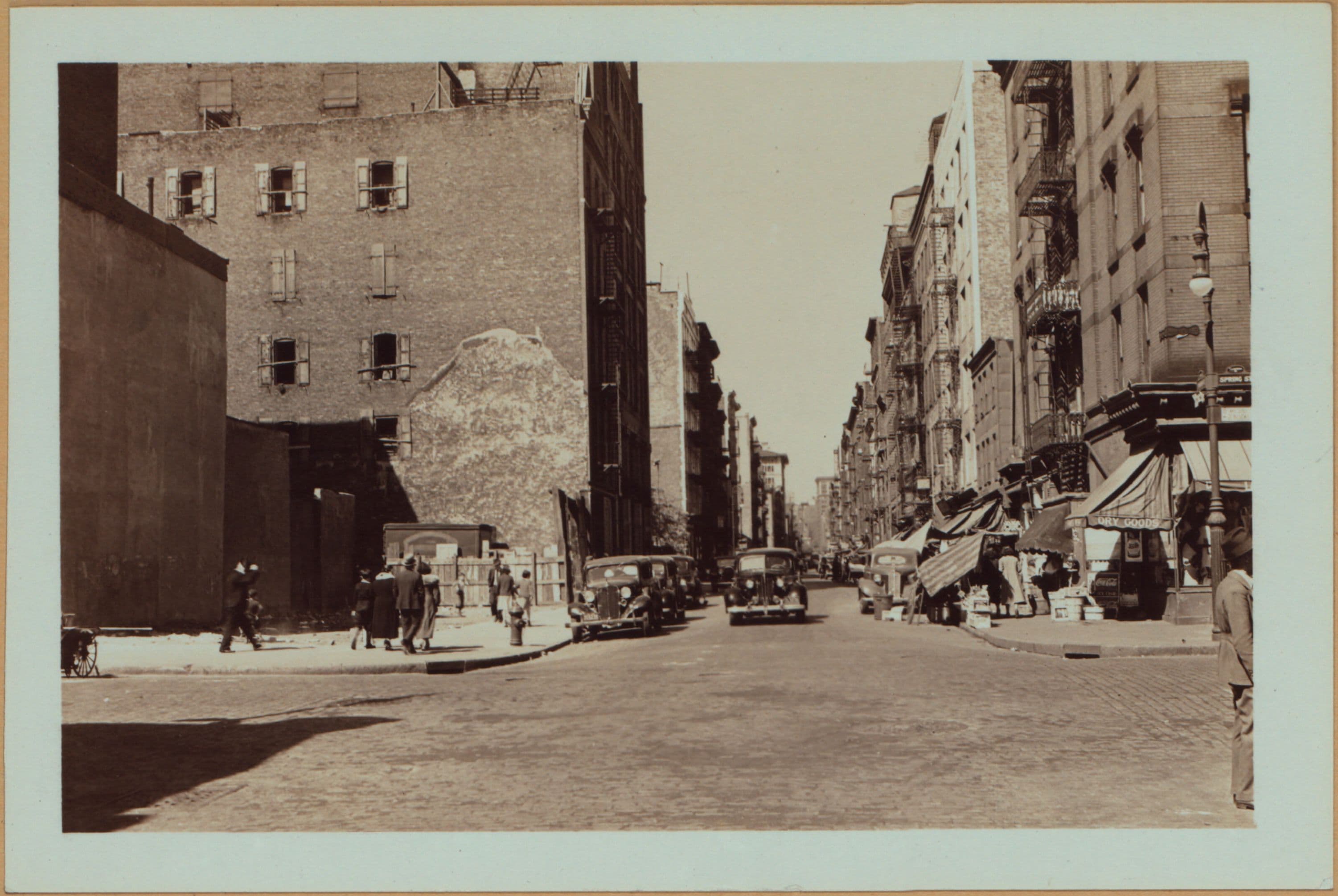 Manhattan: Thompson Street - Spring Street, 1937
