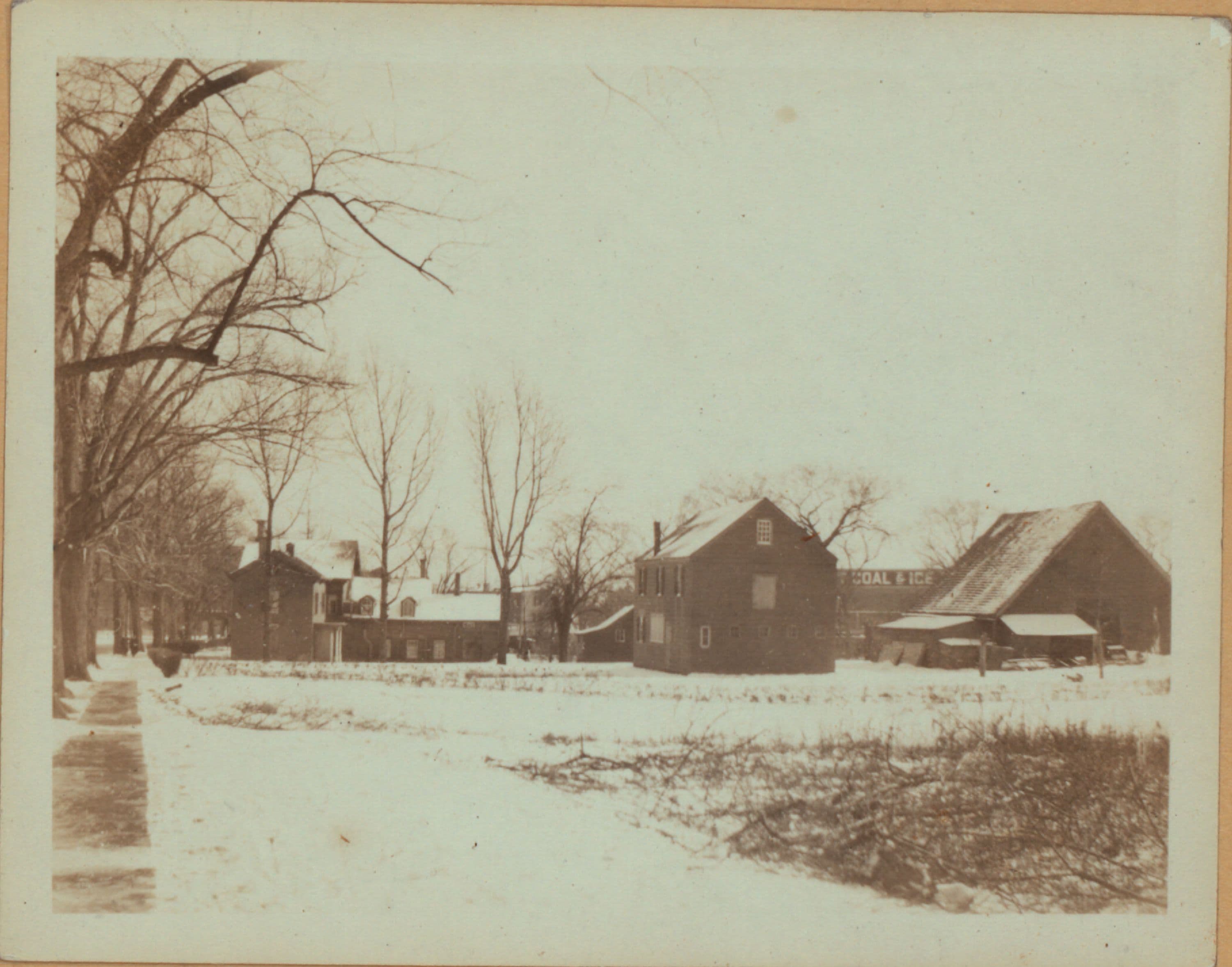 Queens: Broadway - Victor Avenue