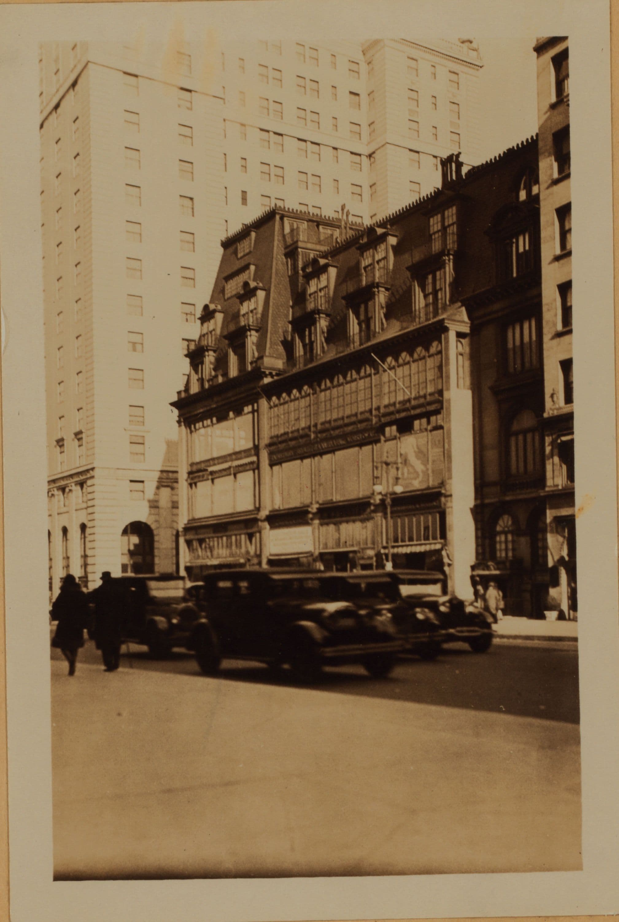 Manhattan: 5th Avenue - 58th Street, 1928–1929