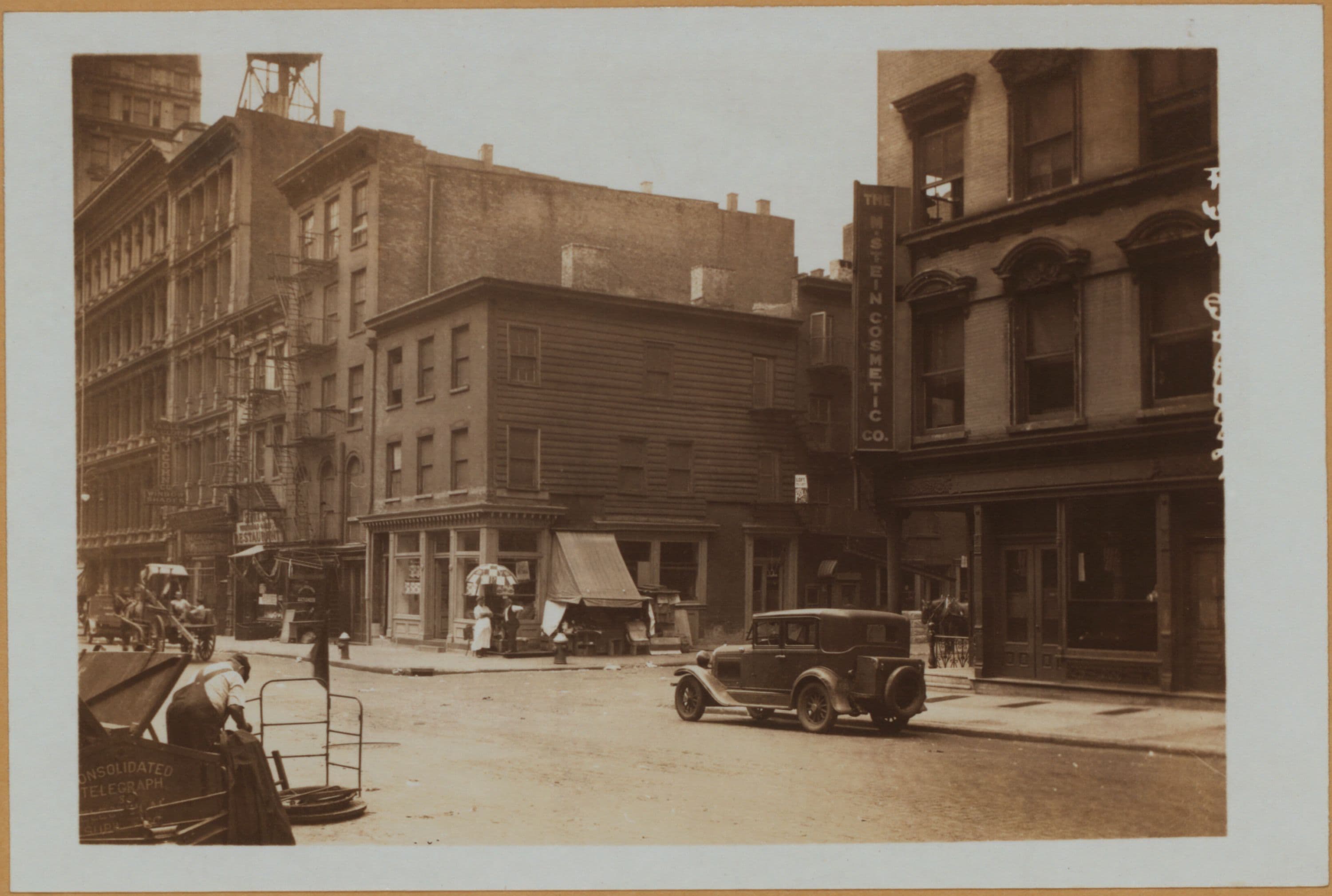 Manhattan: Broome Street - Crosby Street