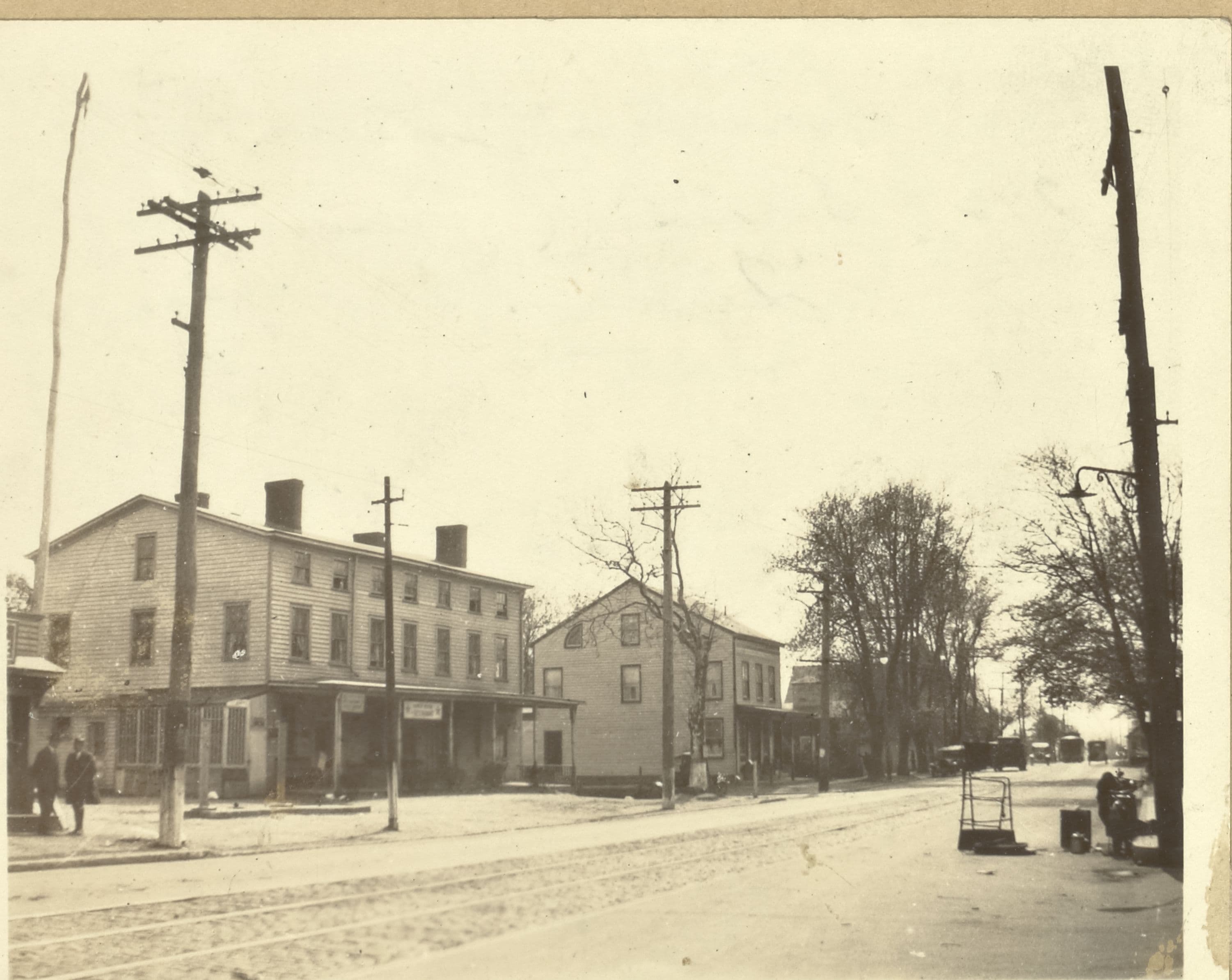 Queens: Jamaica Avenue - 212th Street