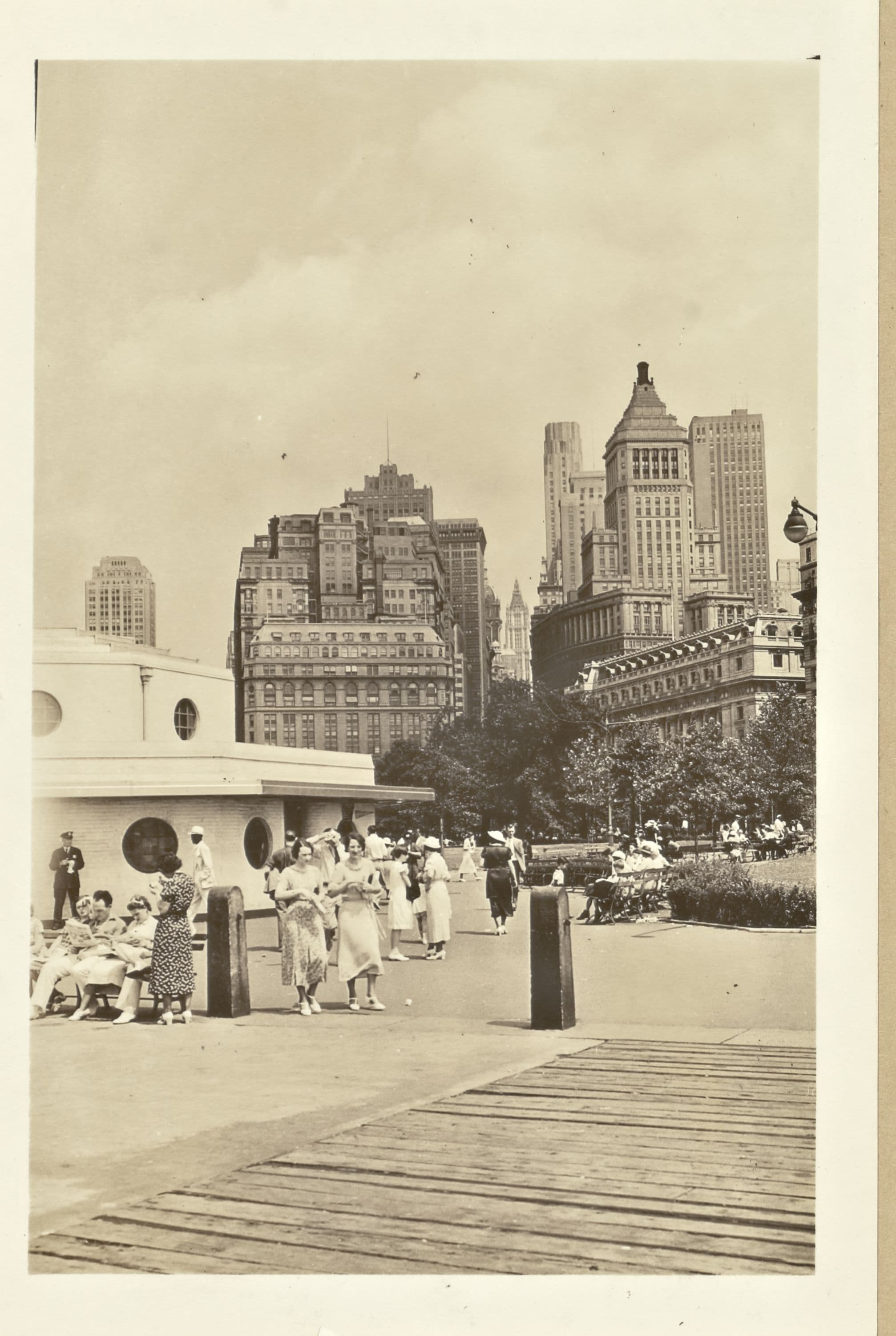 Manhattan: Battery Park new ticket booth., 1936