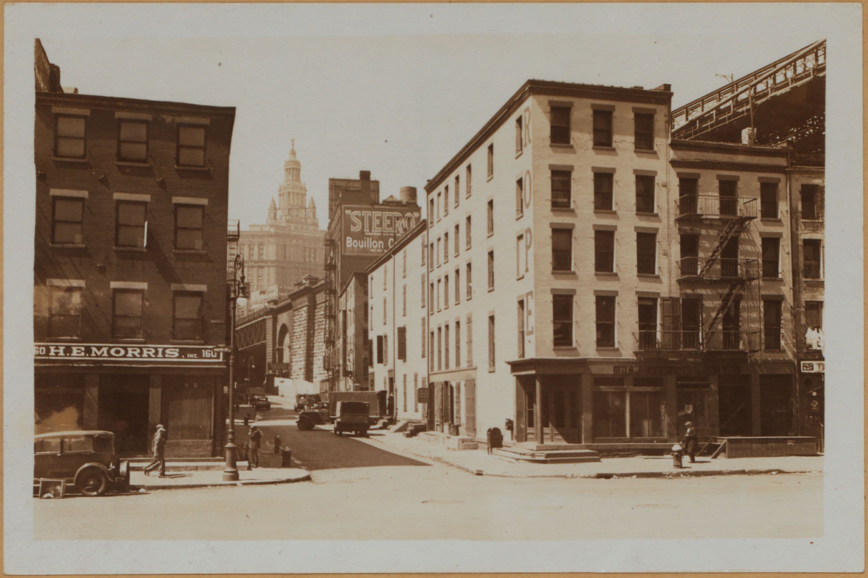 Manhattan: Dover Street - South Street