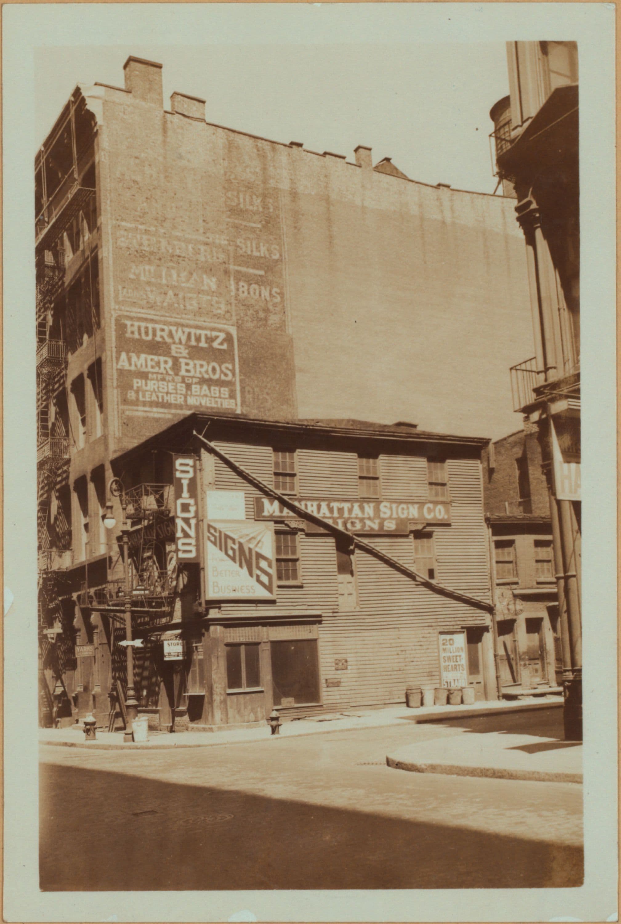 Manhattan: Spring Street - Mercer Street, 1932–1934