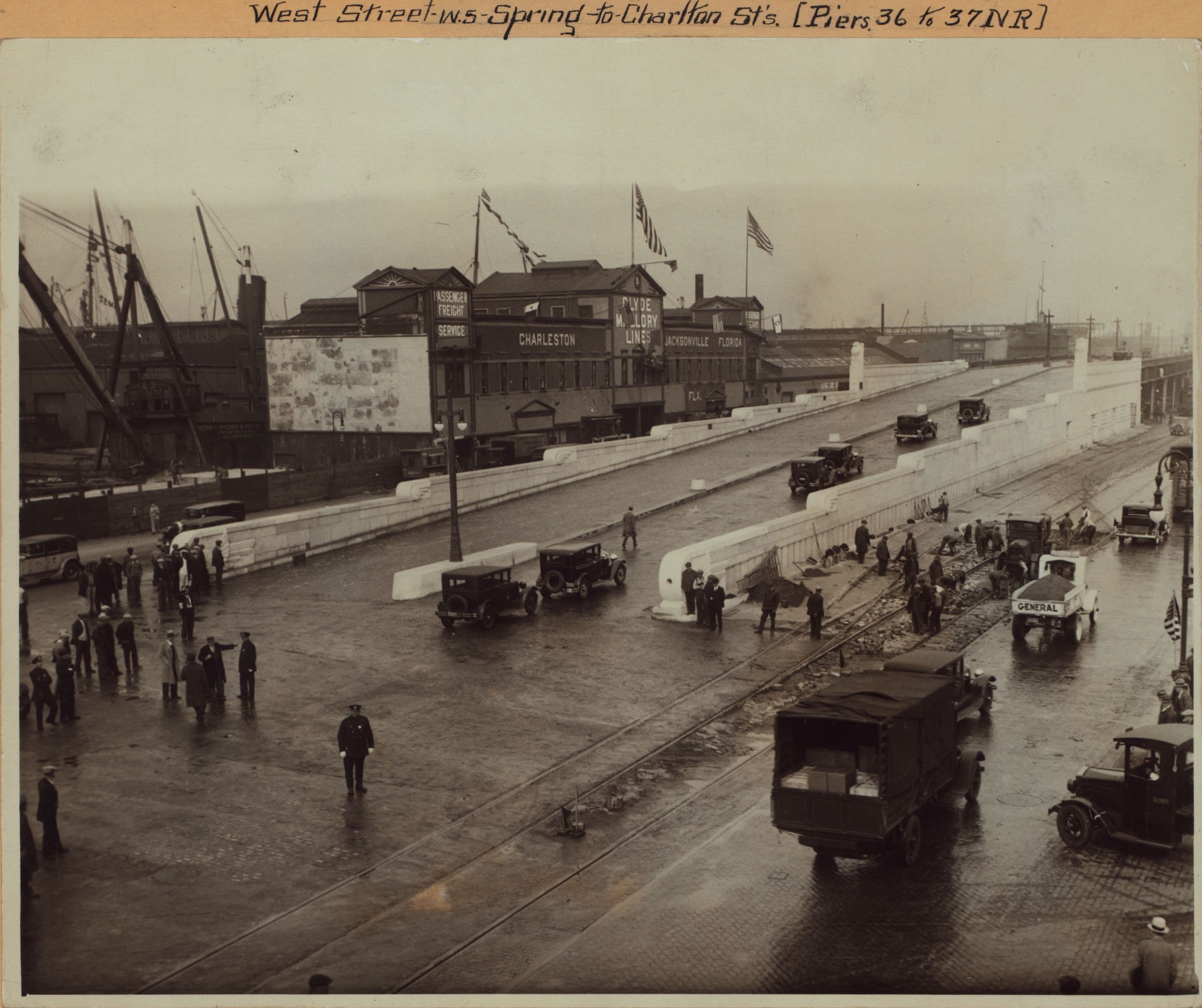 Manhattan: West Street - Spring Street