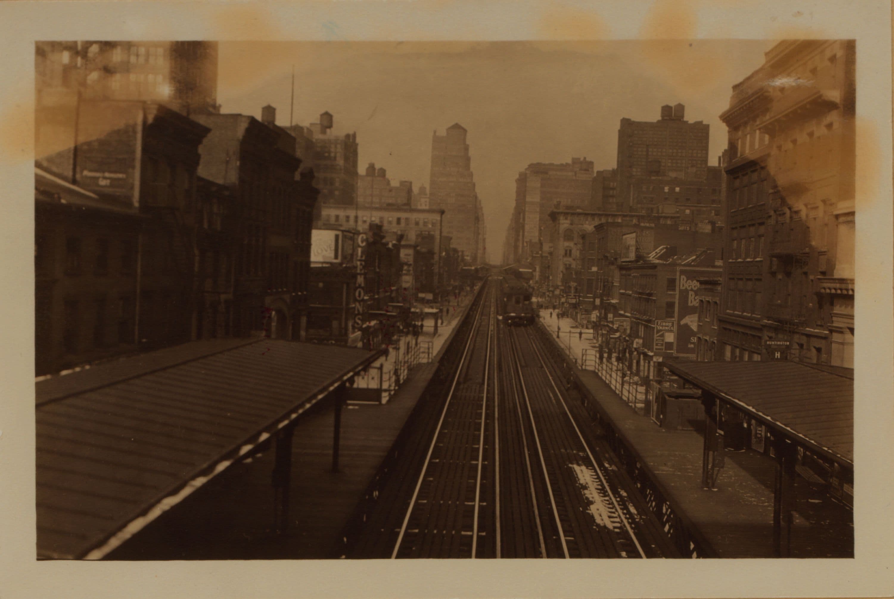 Manhattan: 6th Avenue - 23rd Street