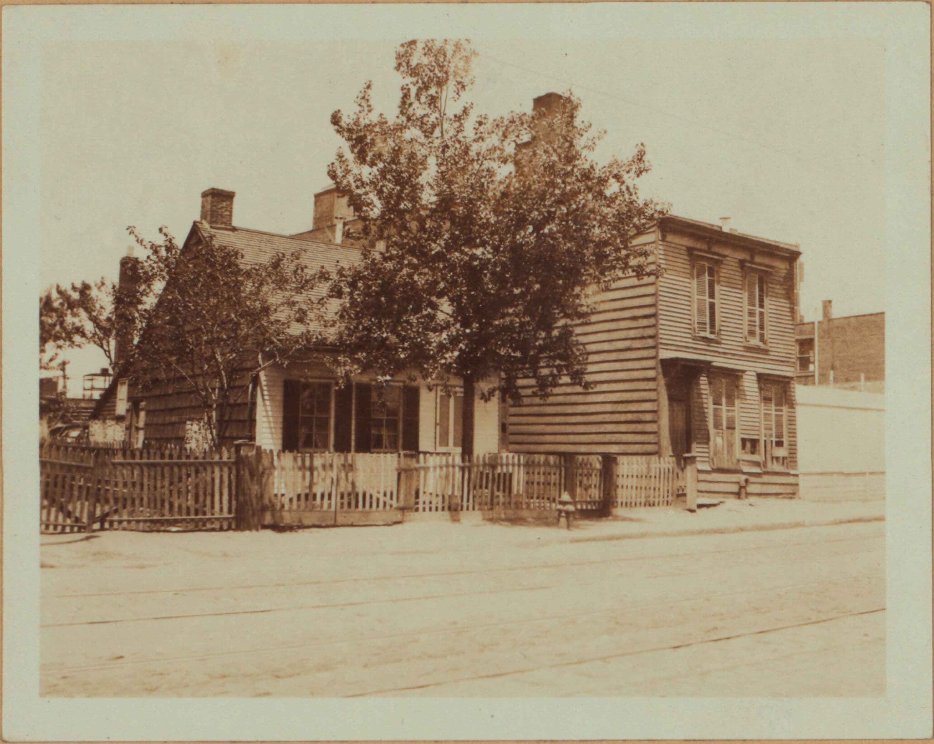 Queens: Flushing Avenue - Woodward Avenue