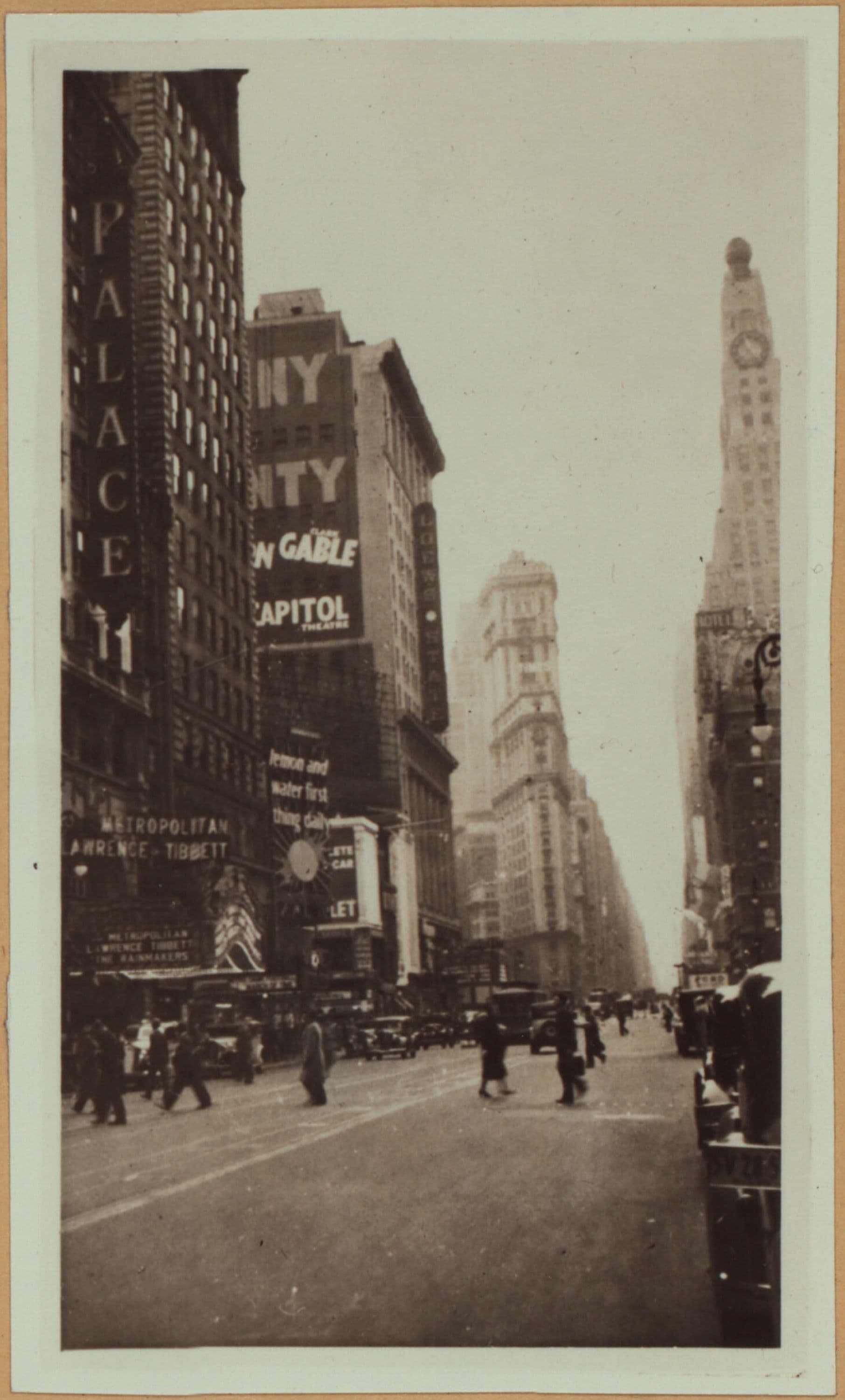 Manhattan: Broadway - 47th Street