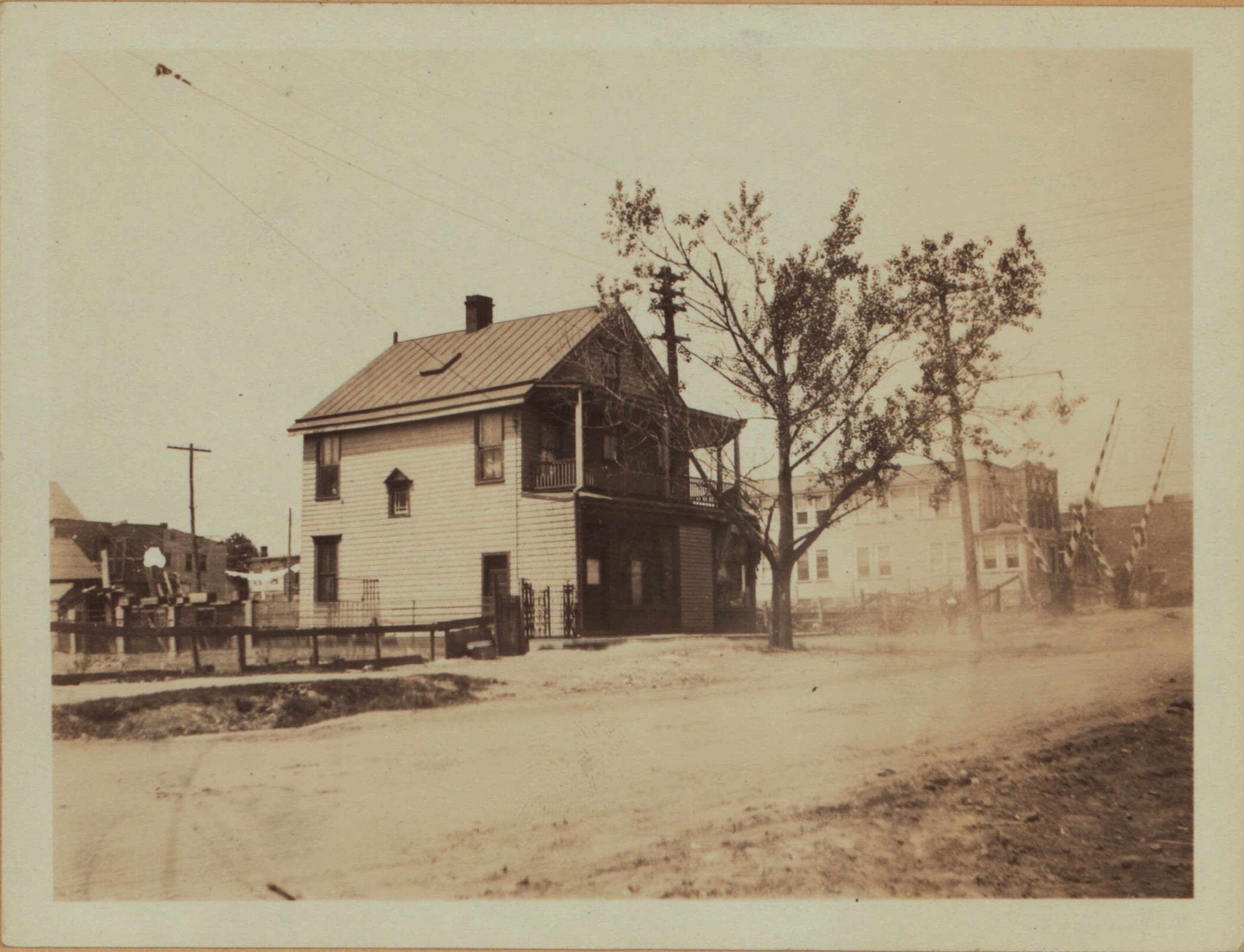 Queens: 111th Street - 44th Avenue, 1923